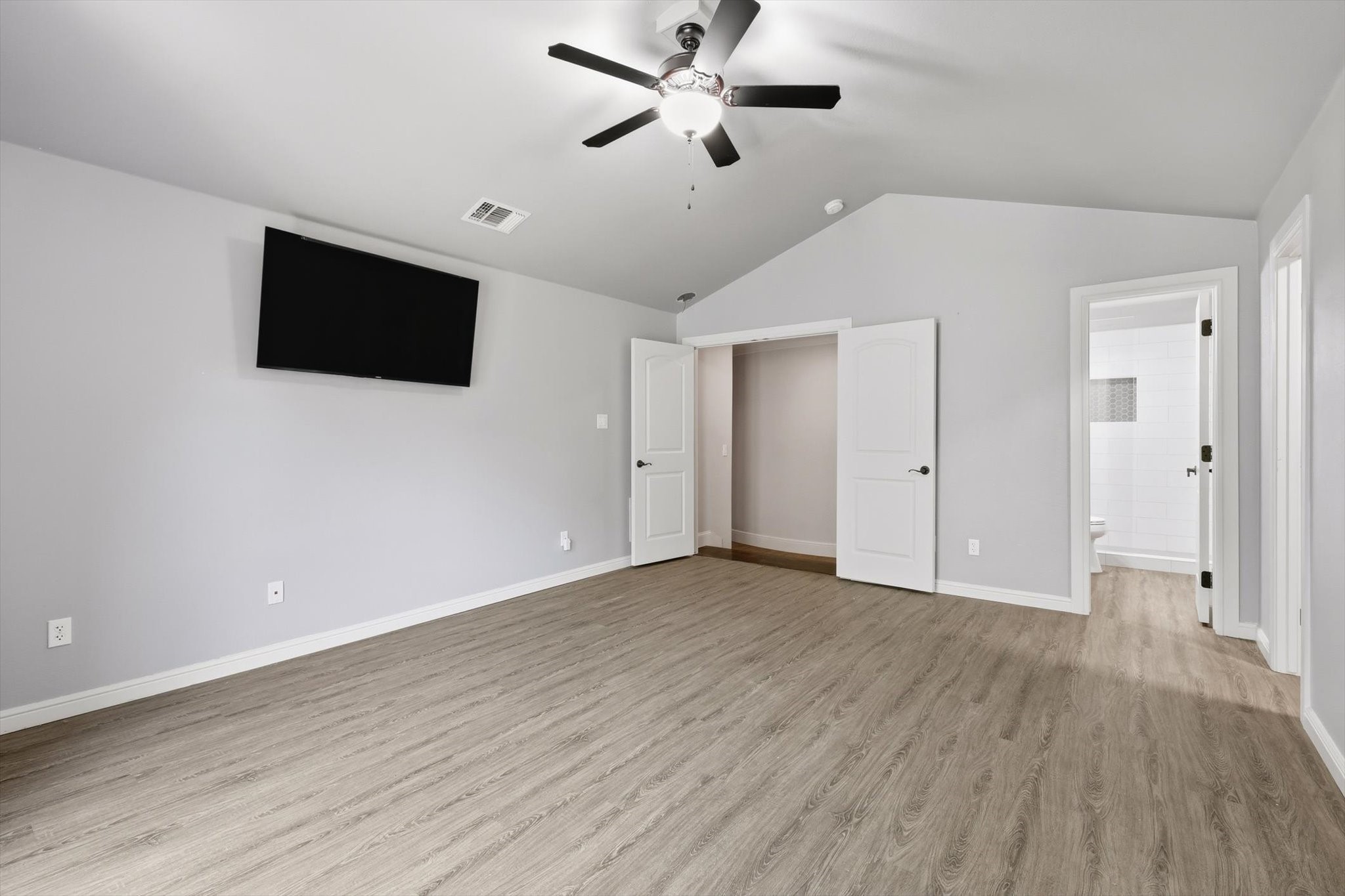 501 Holly Court