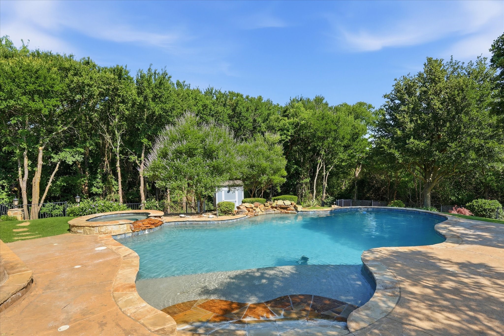 501 Holly Court
