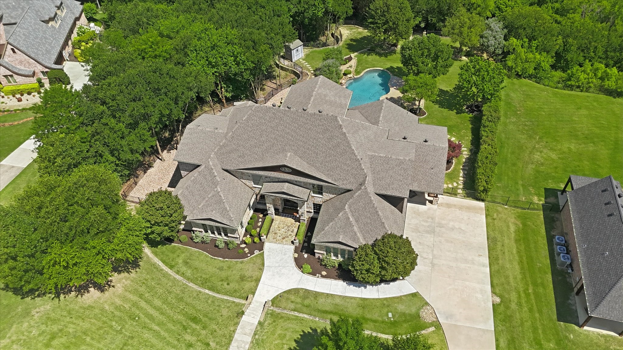 501 Holly Court
