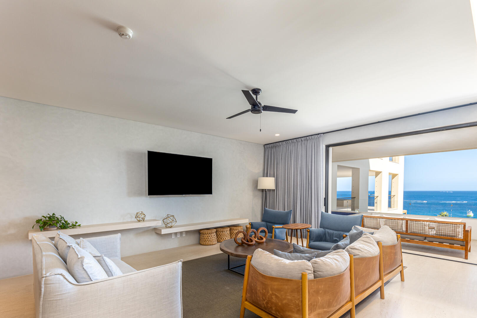 1 Homes, Hacienda Beach Club Phase 2