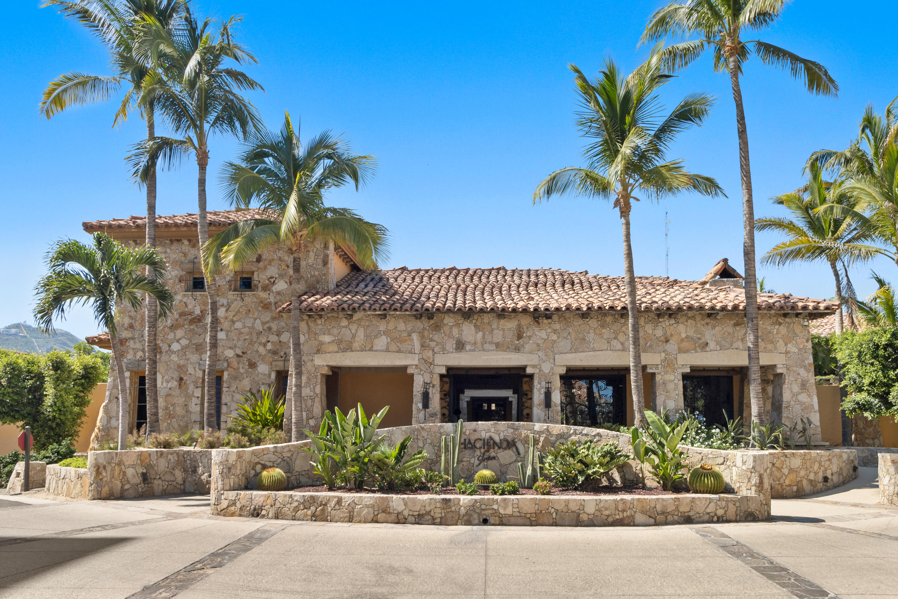 Hacienda Beach Club