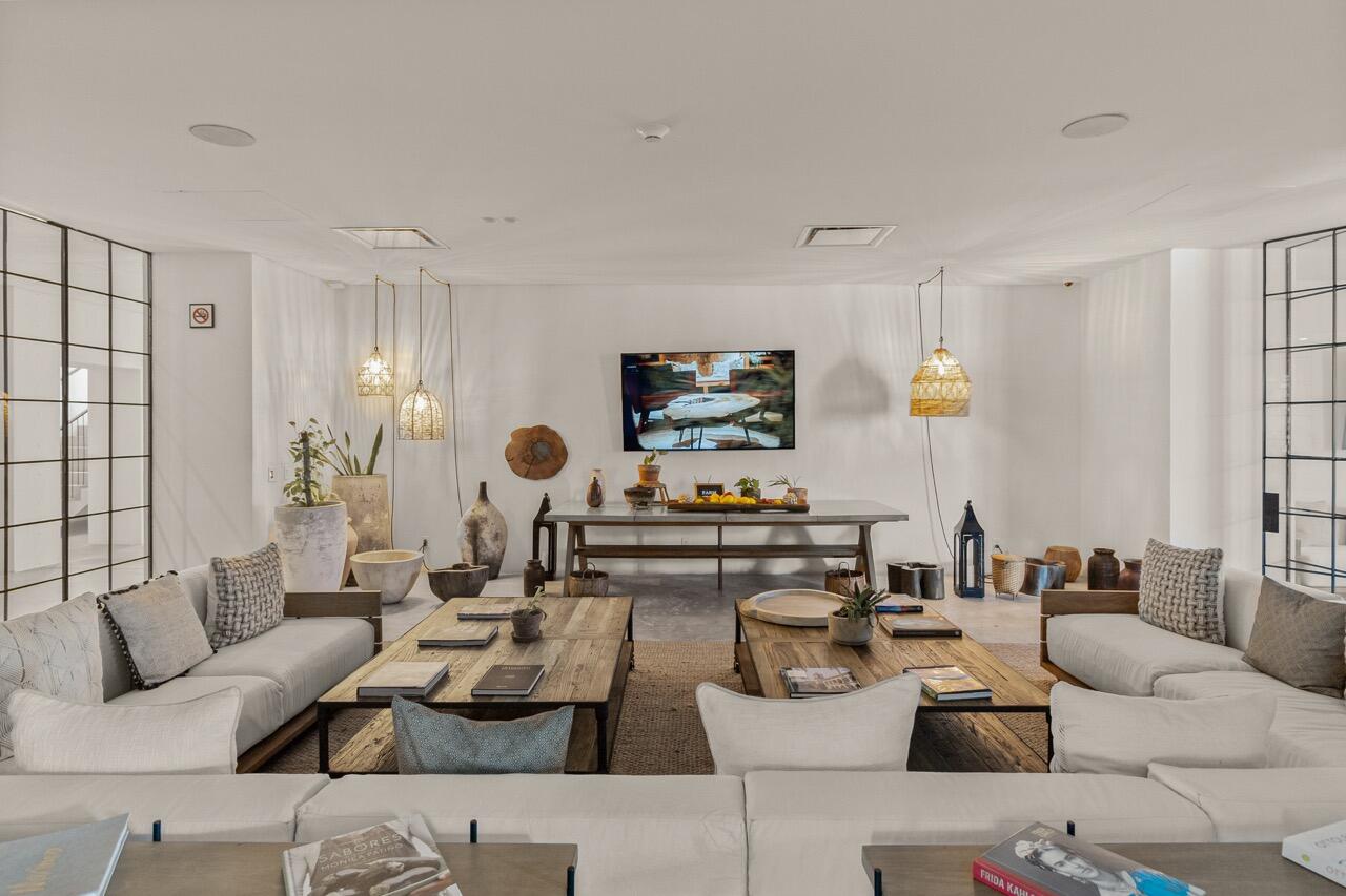 1Homes Hacienda Beach Club Ph2