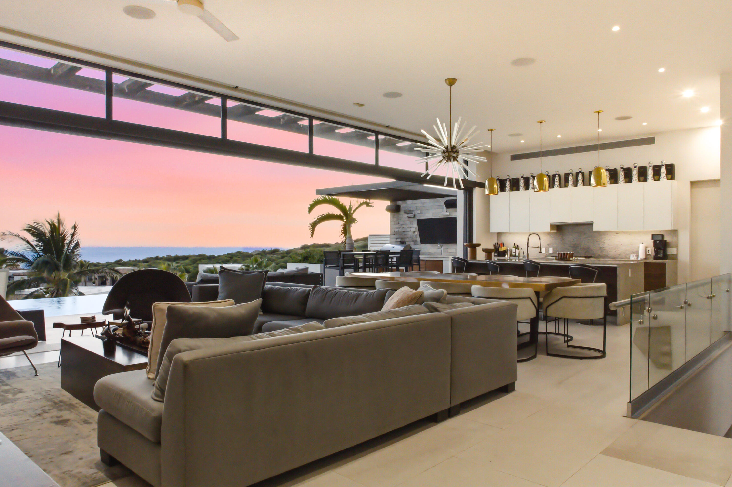 Lot 6 MZ 3 Callejon del Angel, Casa Texas, Cabo San Lucas