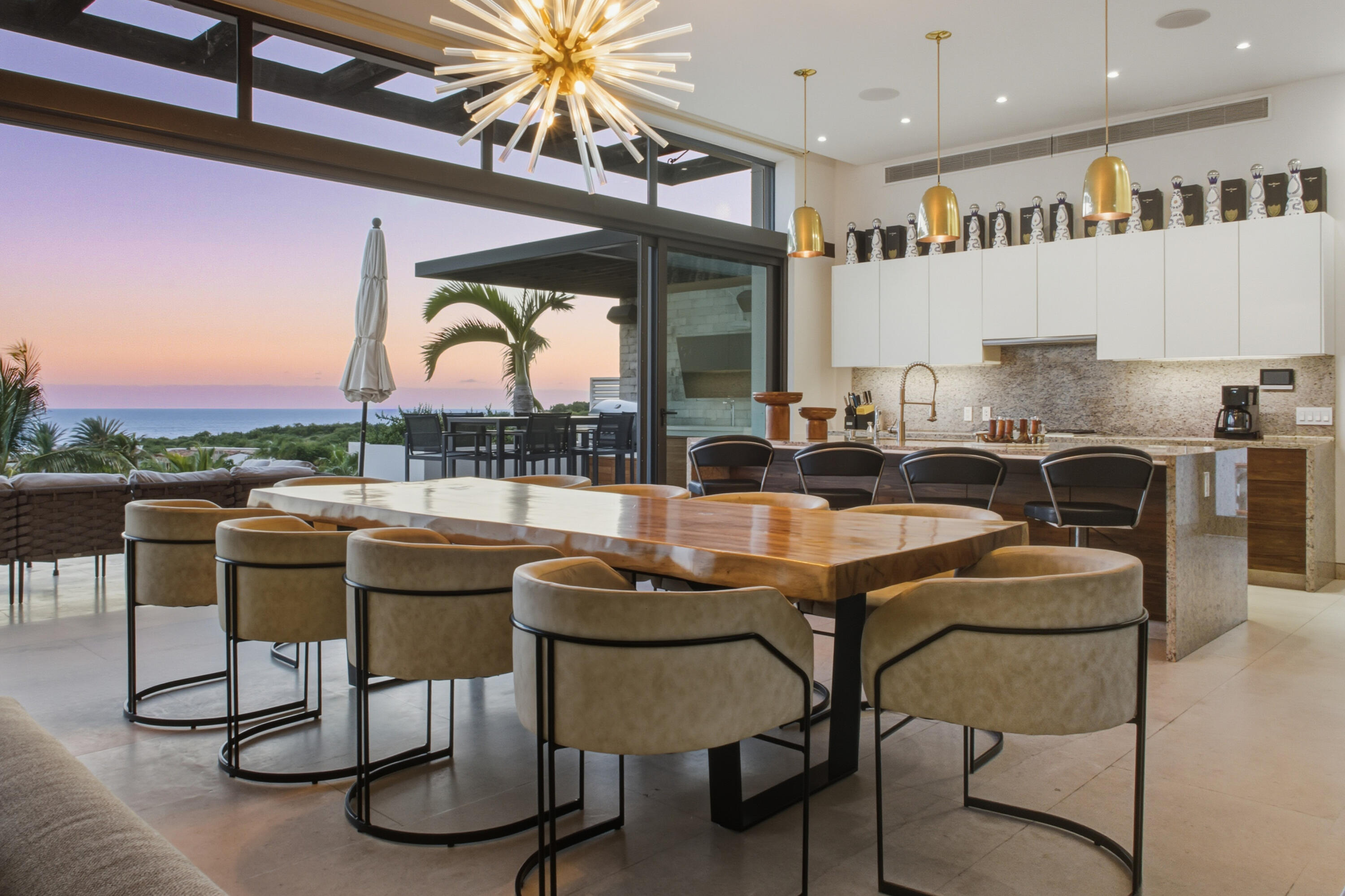 Lot 6 MZ 3 Callejon del Angel, Casa Texas, Cabo San Lucas