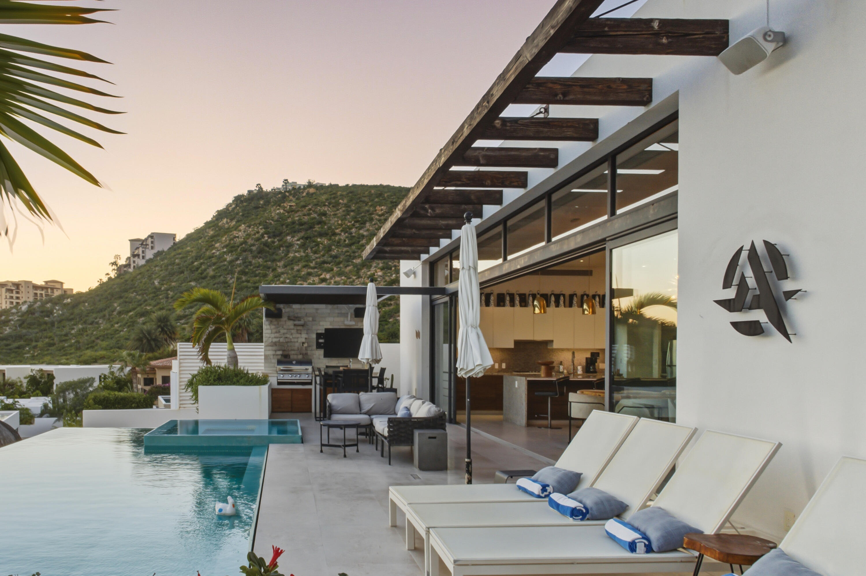 Lot 6 MZ 3 Callejon del Angel, Casa Texas, Cabo San Lucas