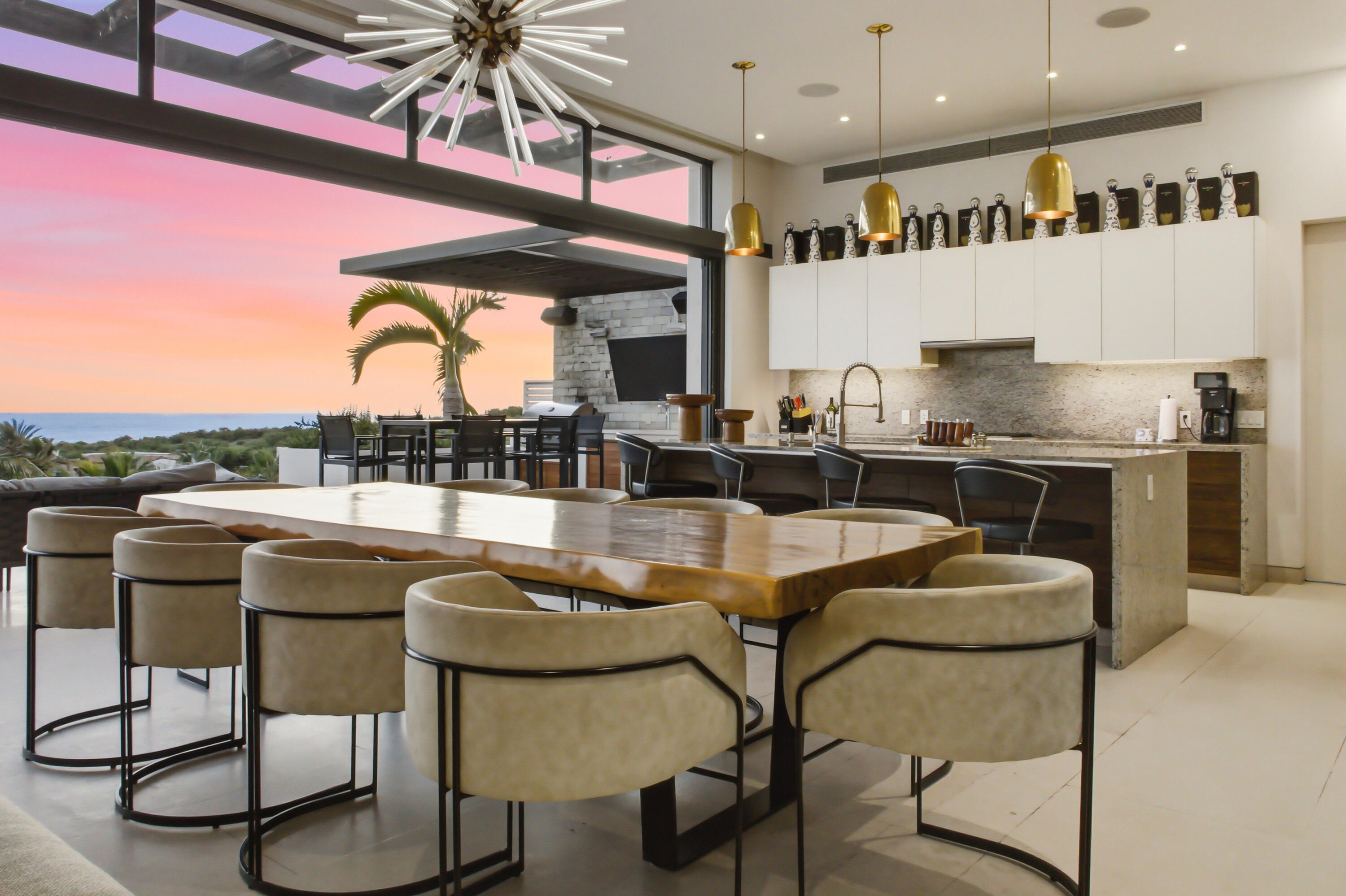 Lot 6 MZ 3 Callejon del Angel, Casa Texas, Cabo San Lucas