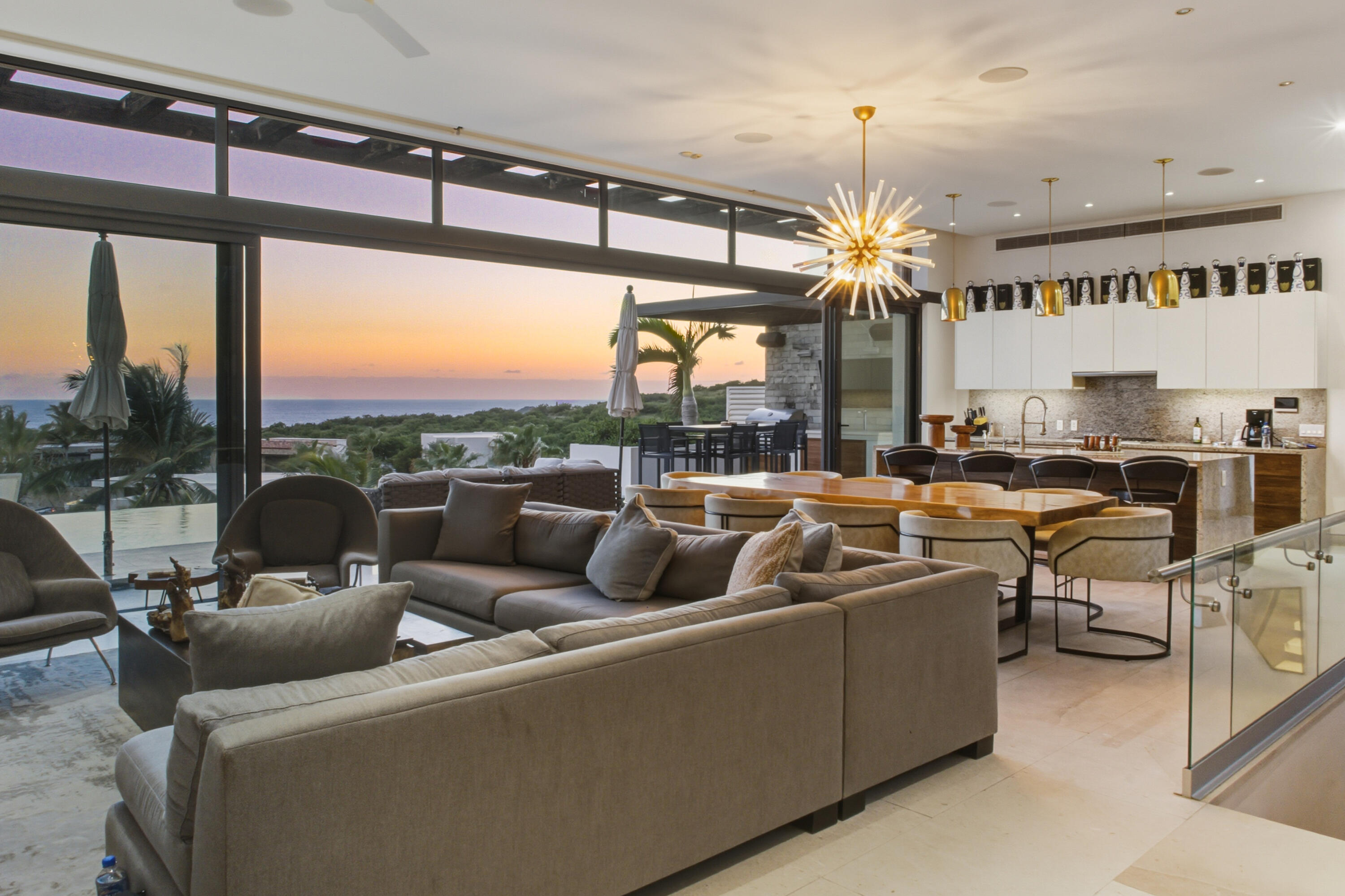 Lot 6 MZ 3 Callejon del Angel, Casa Texas, Cabo San Lucas