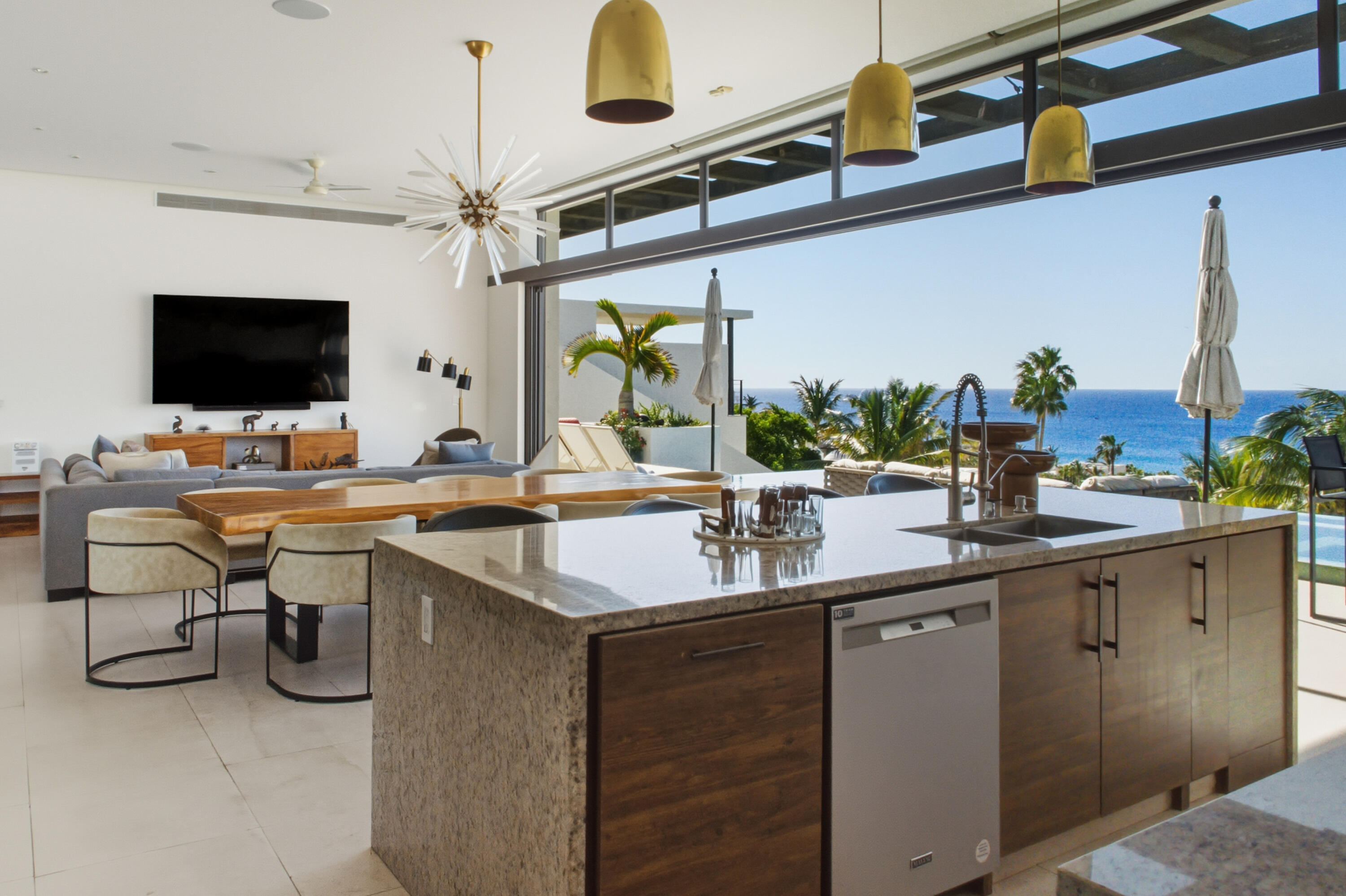 Lot 6 MZ 3 Callejon del Angel, Casa Texas, Cabo San Lucas