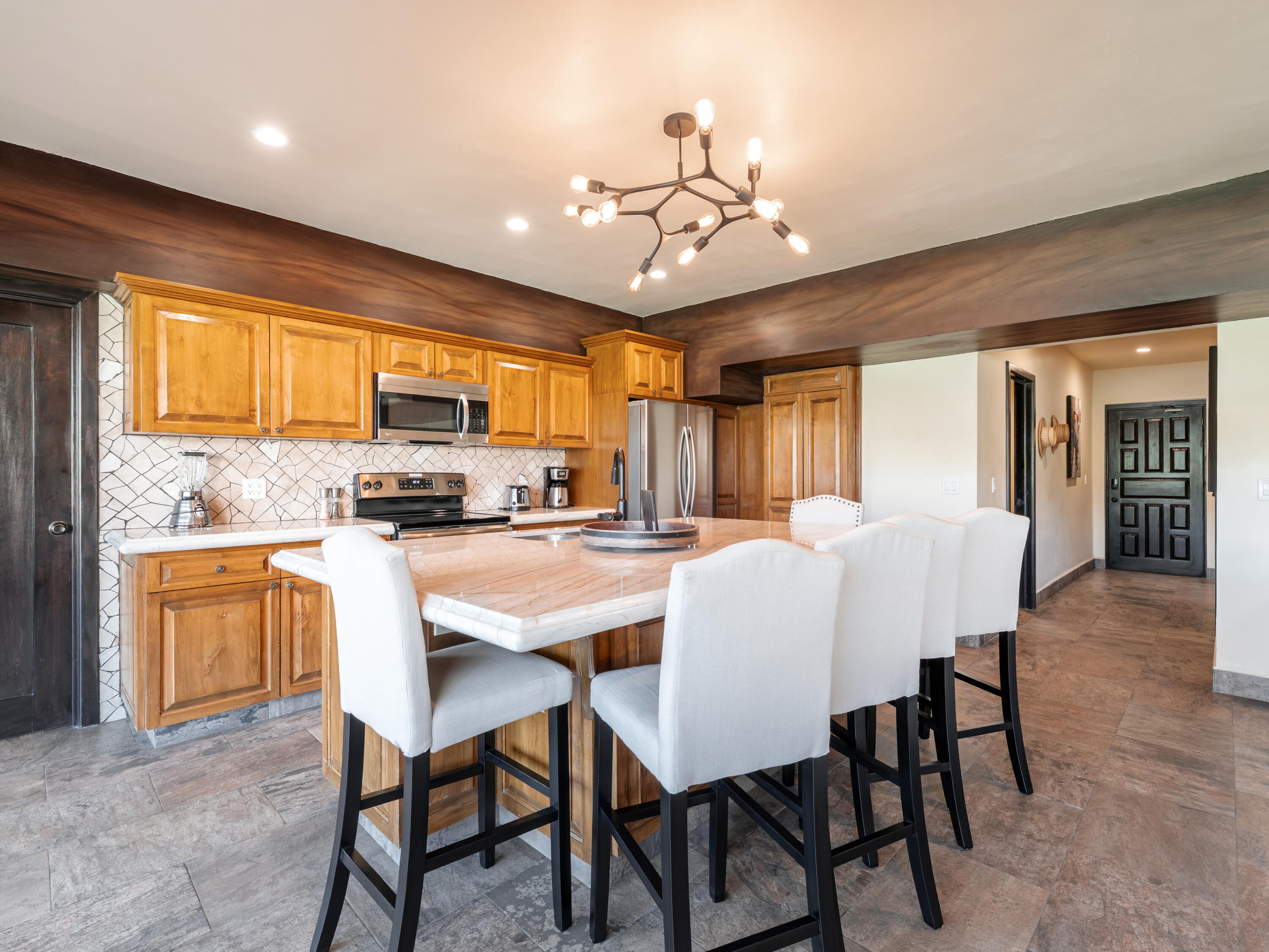 A101/103/107, Marina Sol Residences