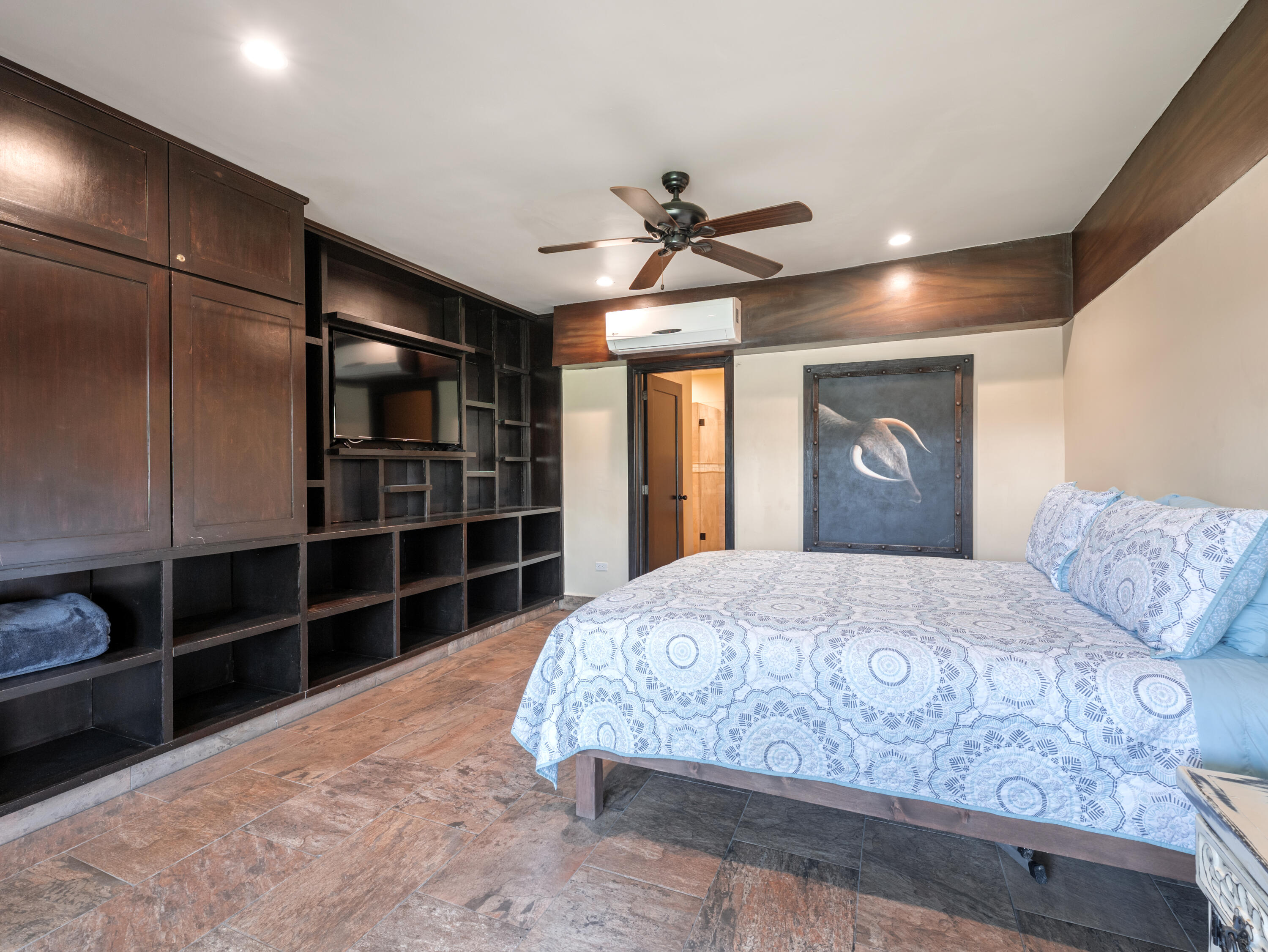 A101/103/107, Marina Sol Residences