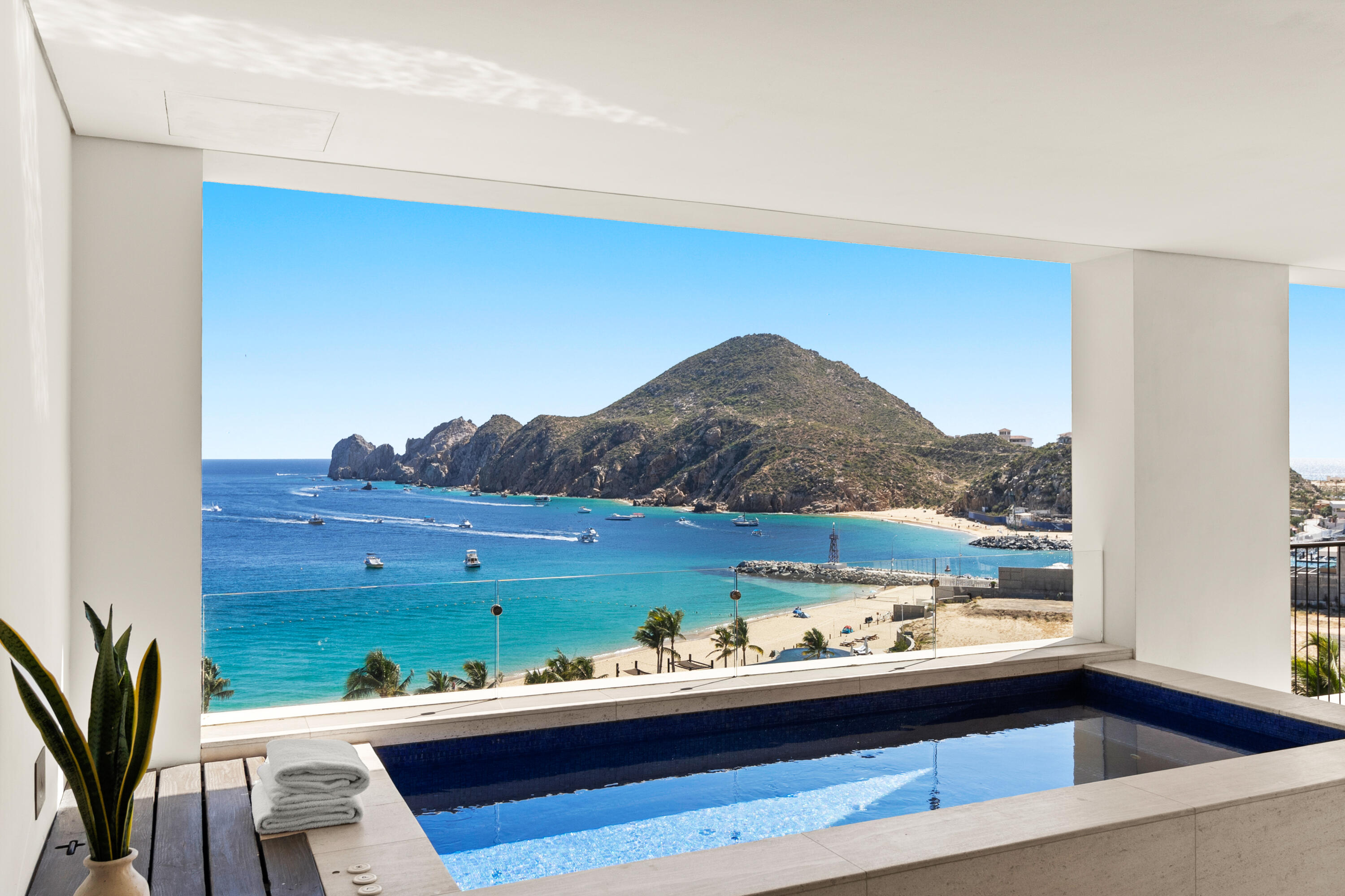 1 Homes Cabo