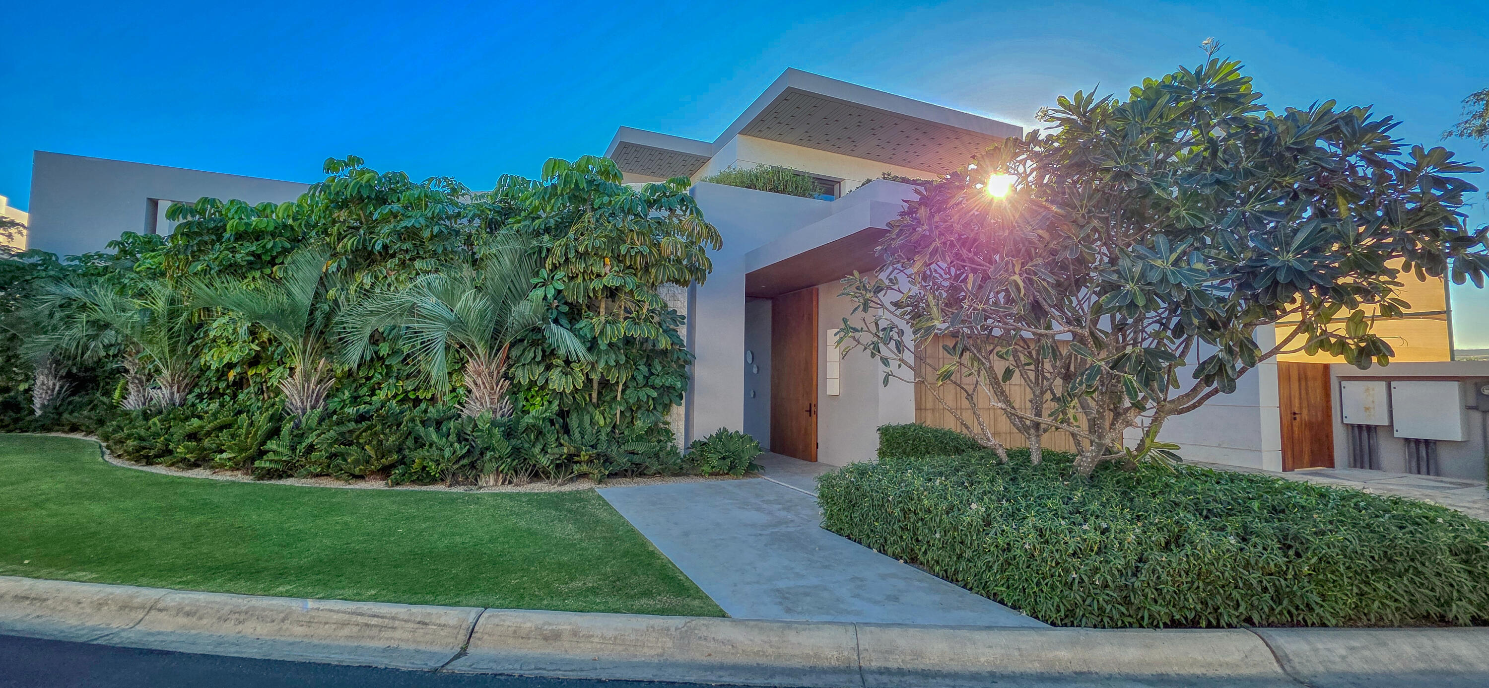 Chileno Point 105