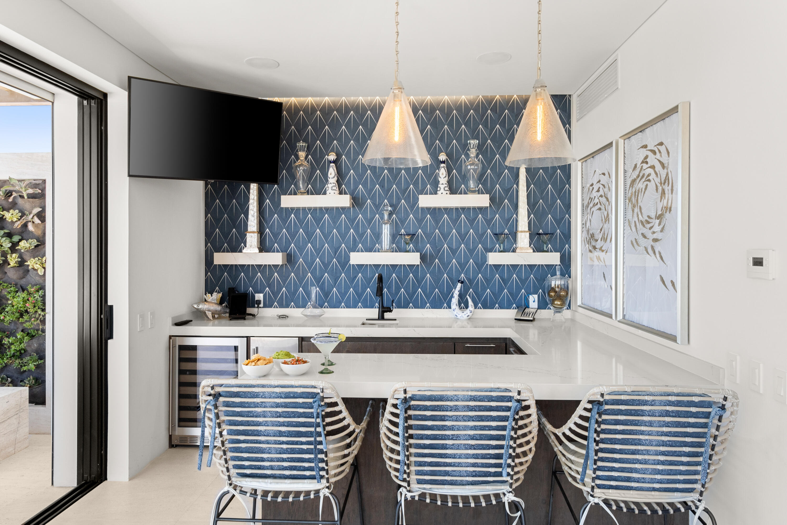 One Homes beach, PentHouse Aqua Viva