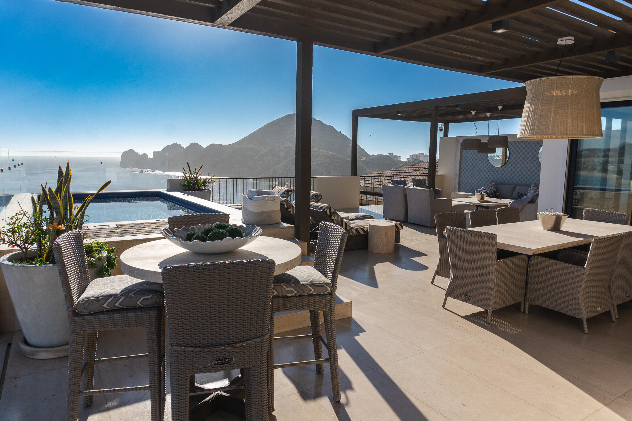 One Homes beach, PentHouse Aqua Viva