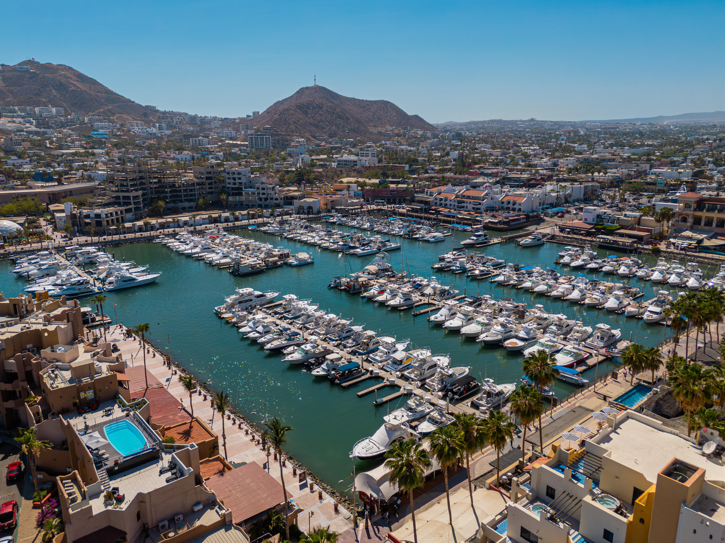One Homes beach, PentHouse Aqua Viva