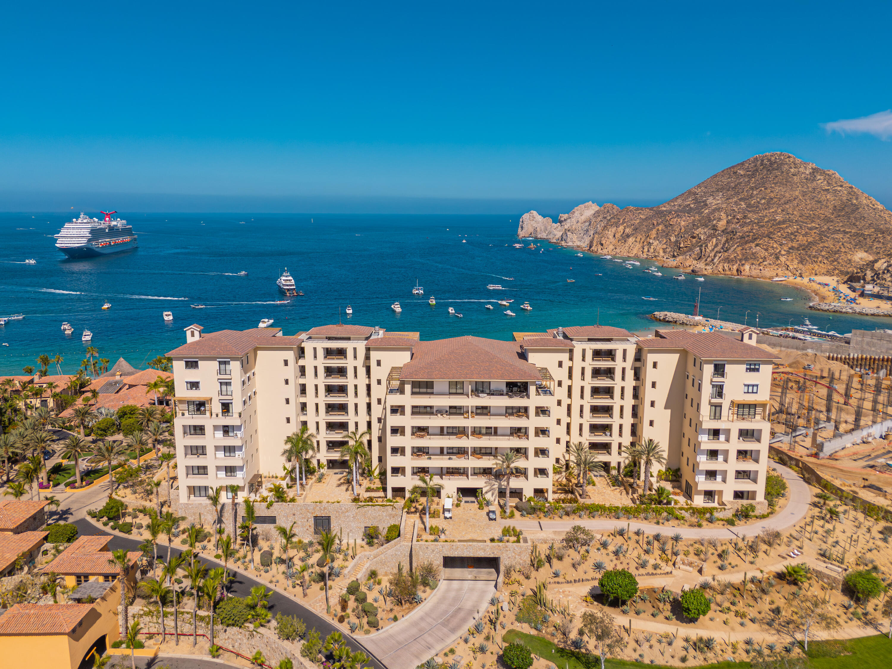 One Homes beach, PentHouse Aqua Viva