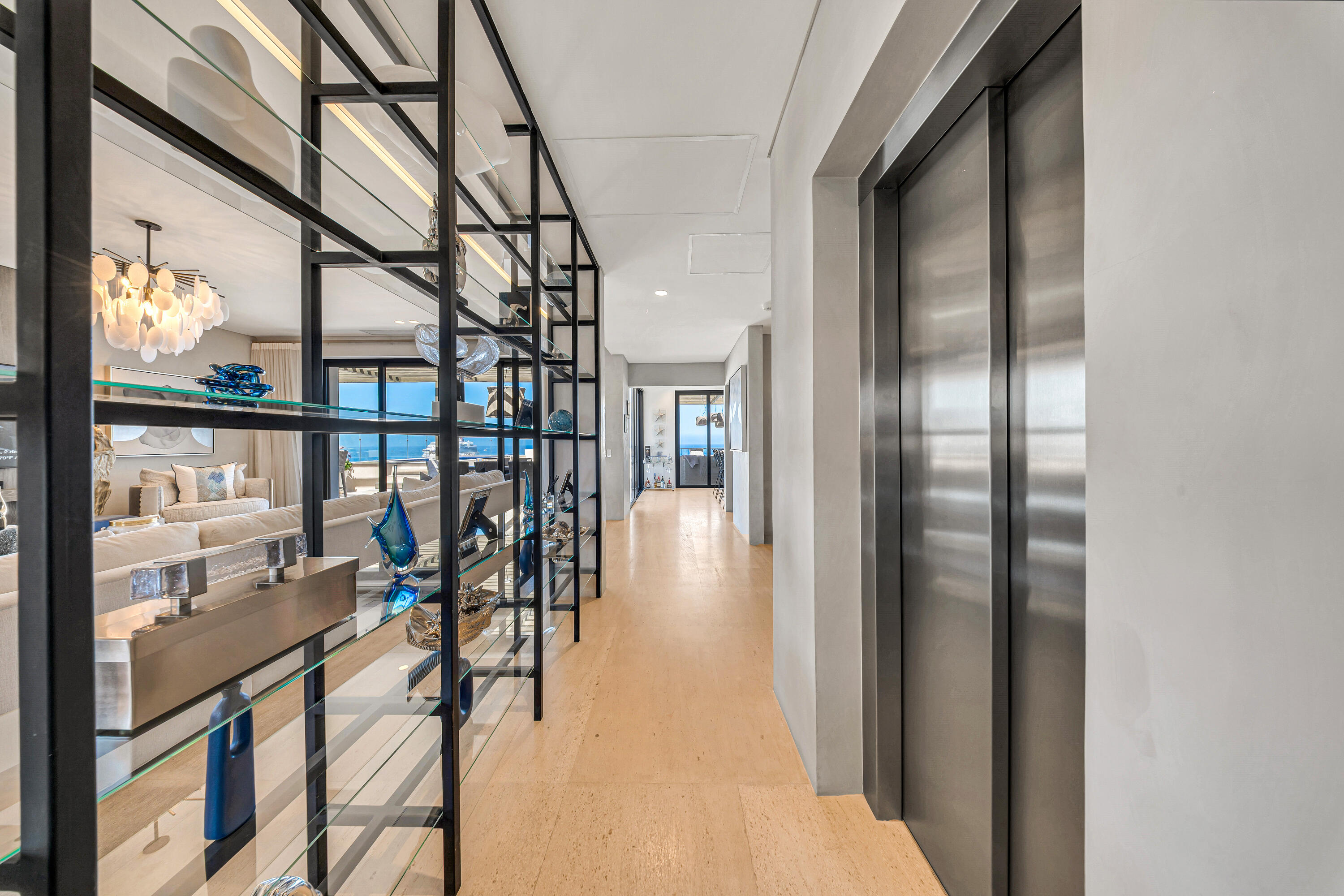 One Homes beach, PentHouse Aqua Viva
