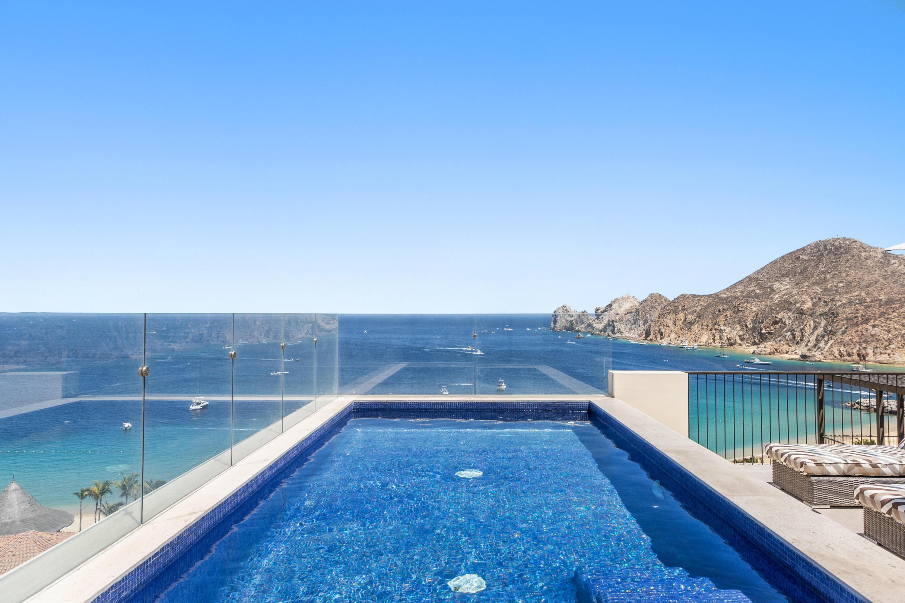 One Homes beach, PentHouse Aqua Viva