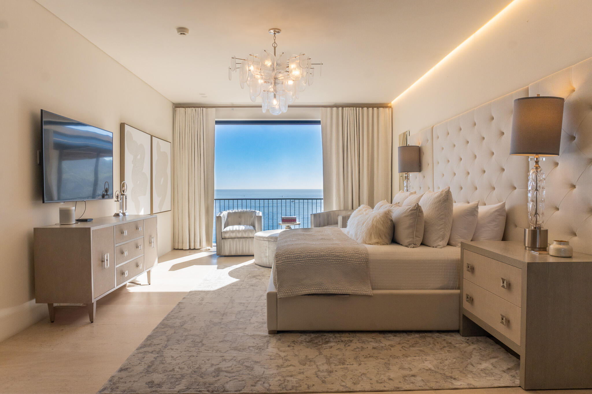 One Homes beach, PentHouse Aqua Viva