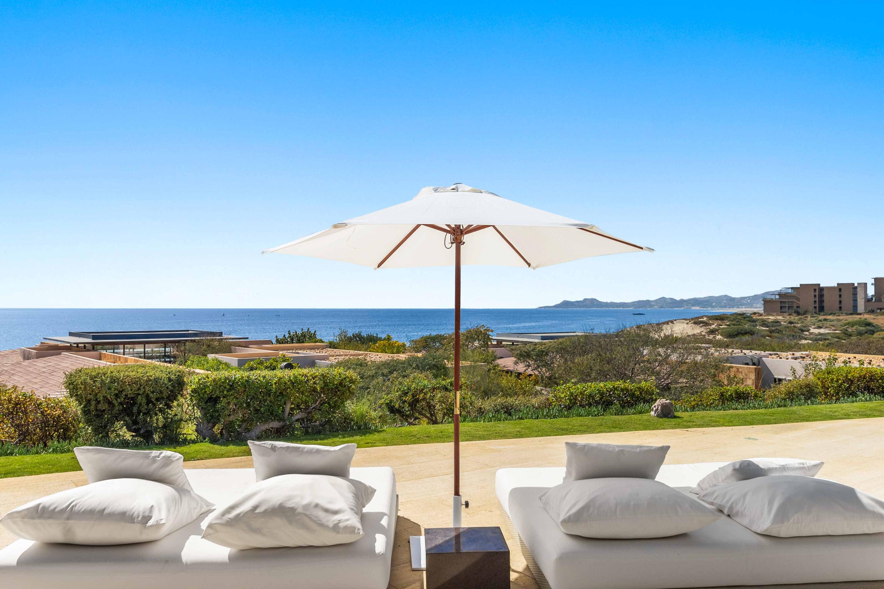 10 The Enclave, Ritz Carlton Zadun Residences