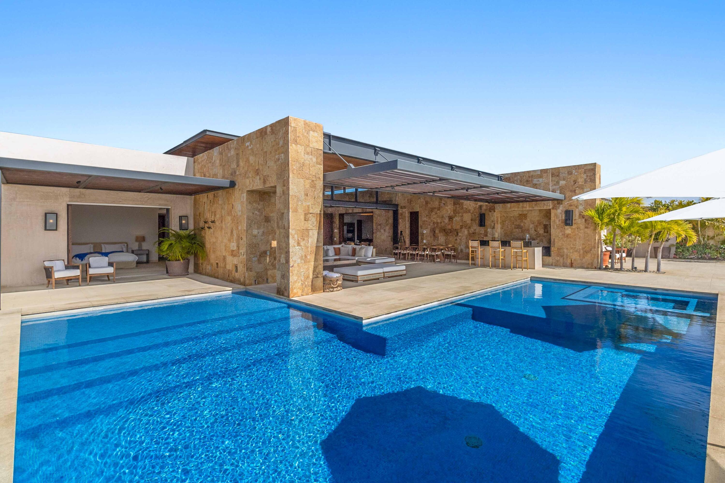 10 The Enclave, Ritz Carlton Zadun Residences