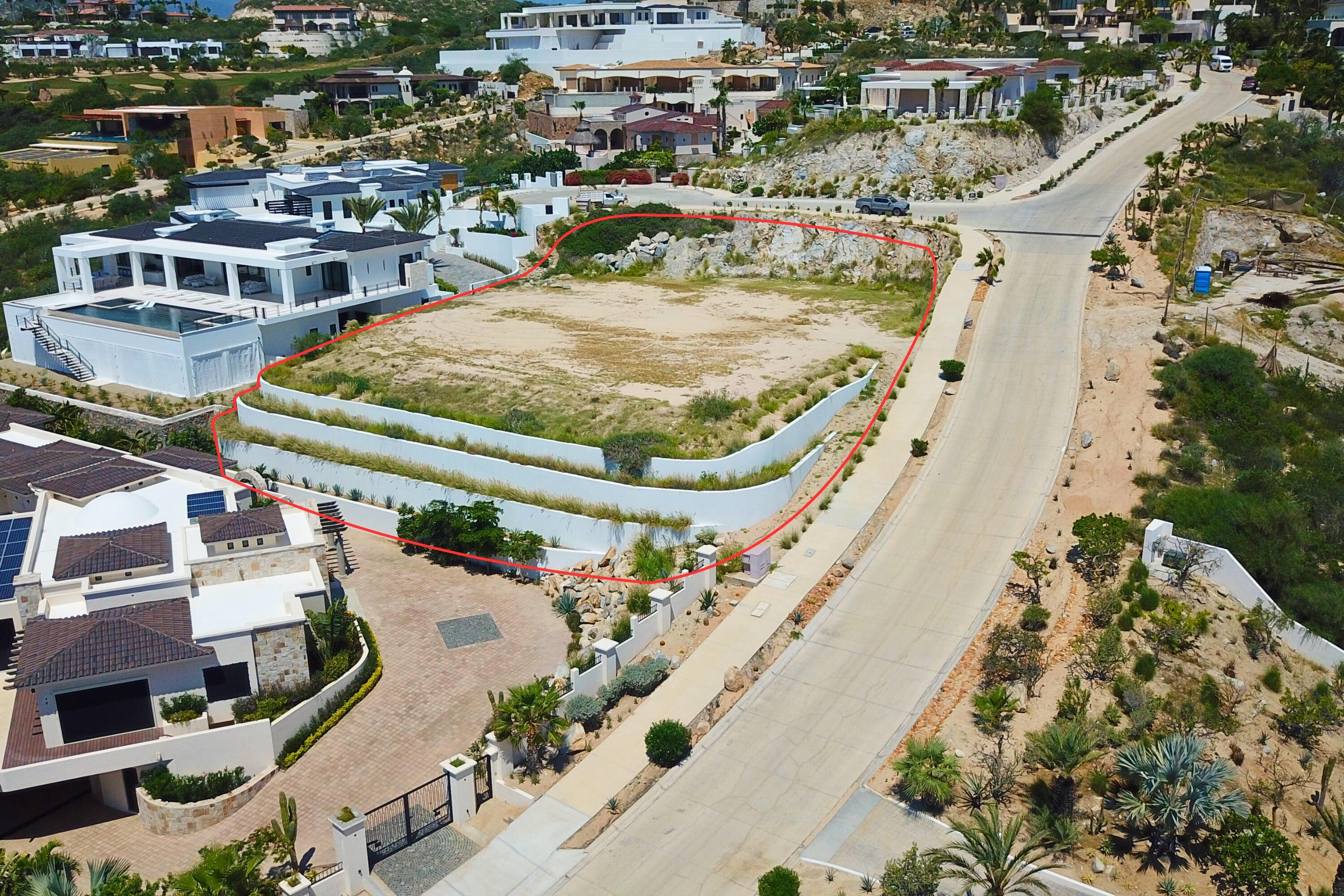 Lote 50 , Padre Kino, Fundadores