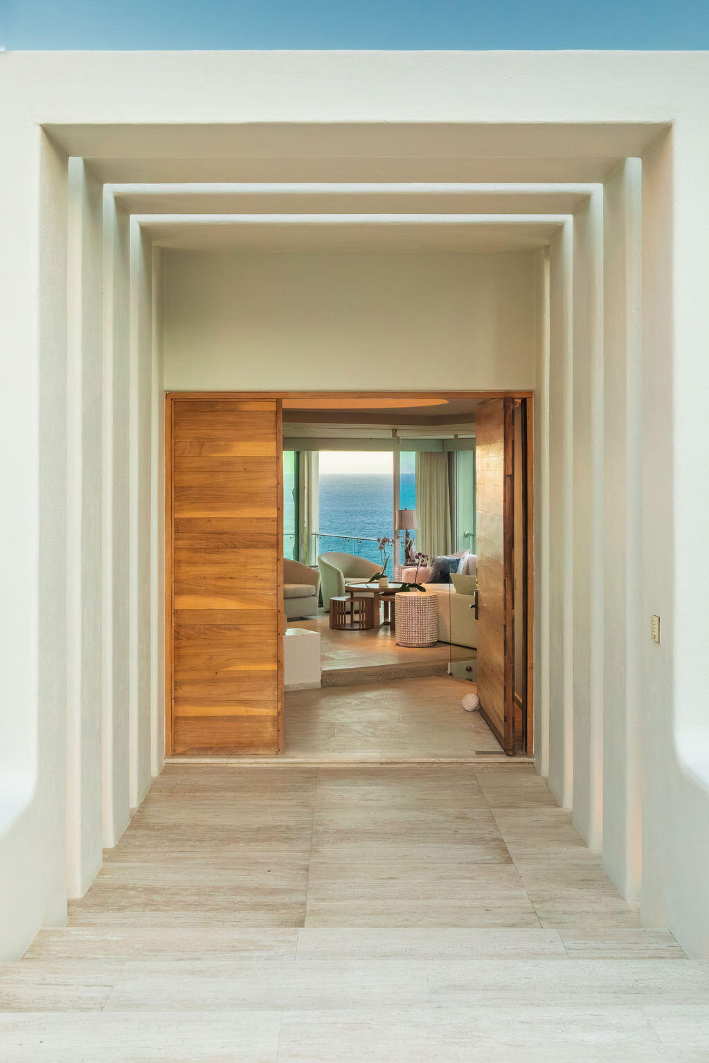 Cliff-Front Casa Nautilus