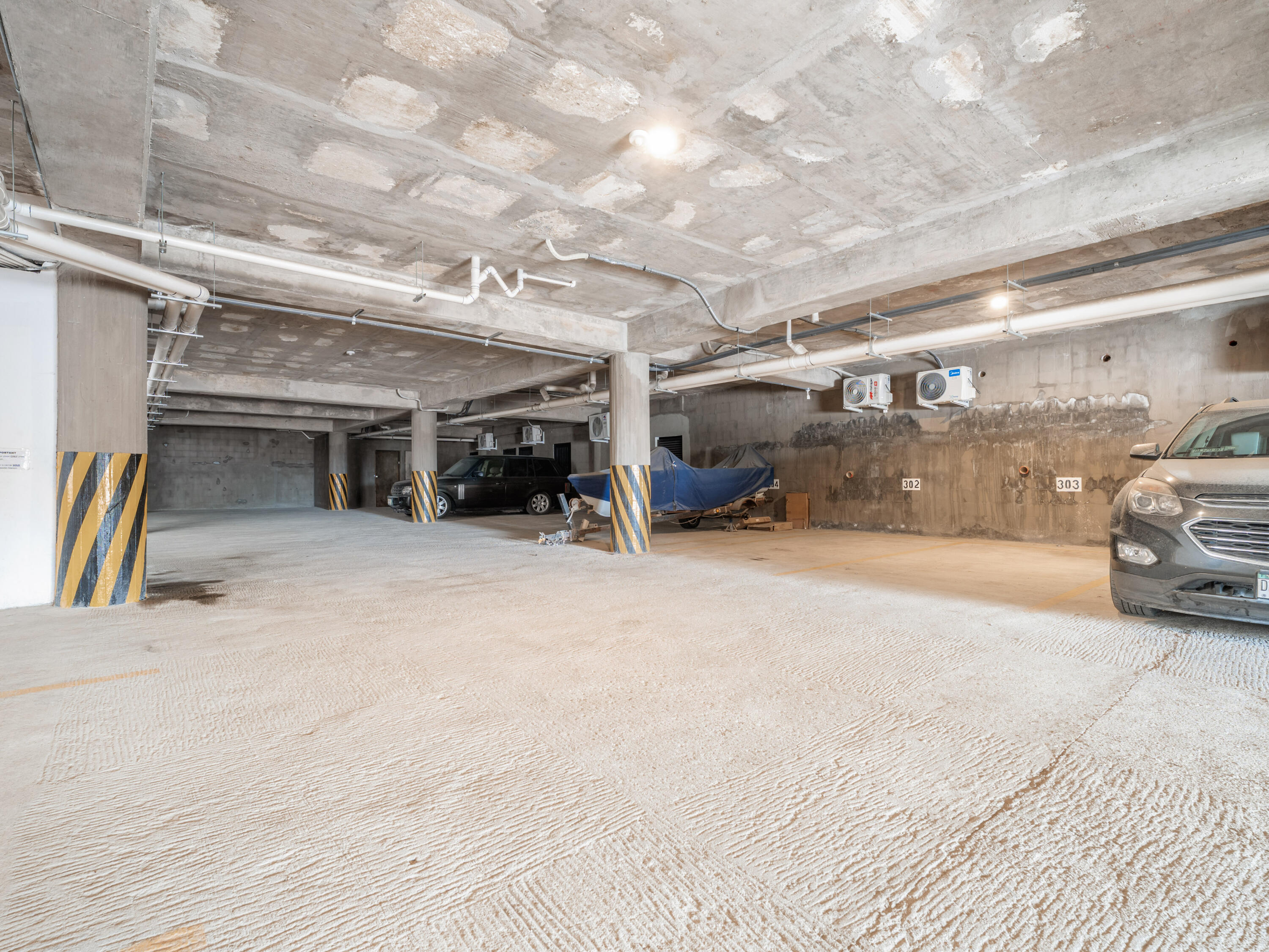 Luxotica 2 Penthouse