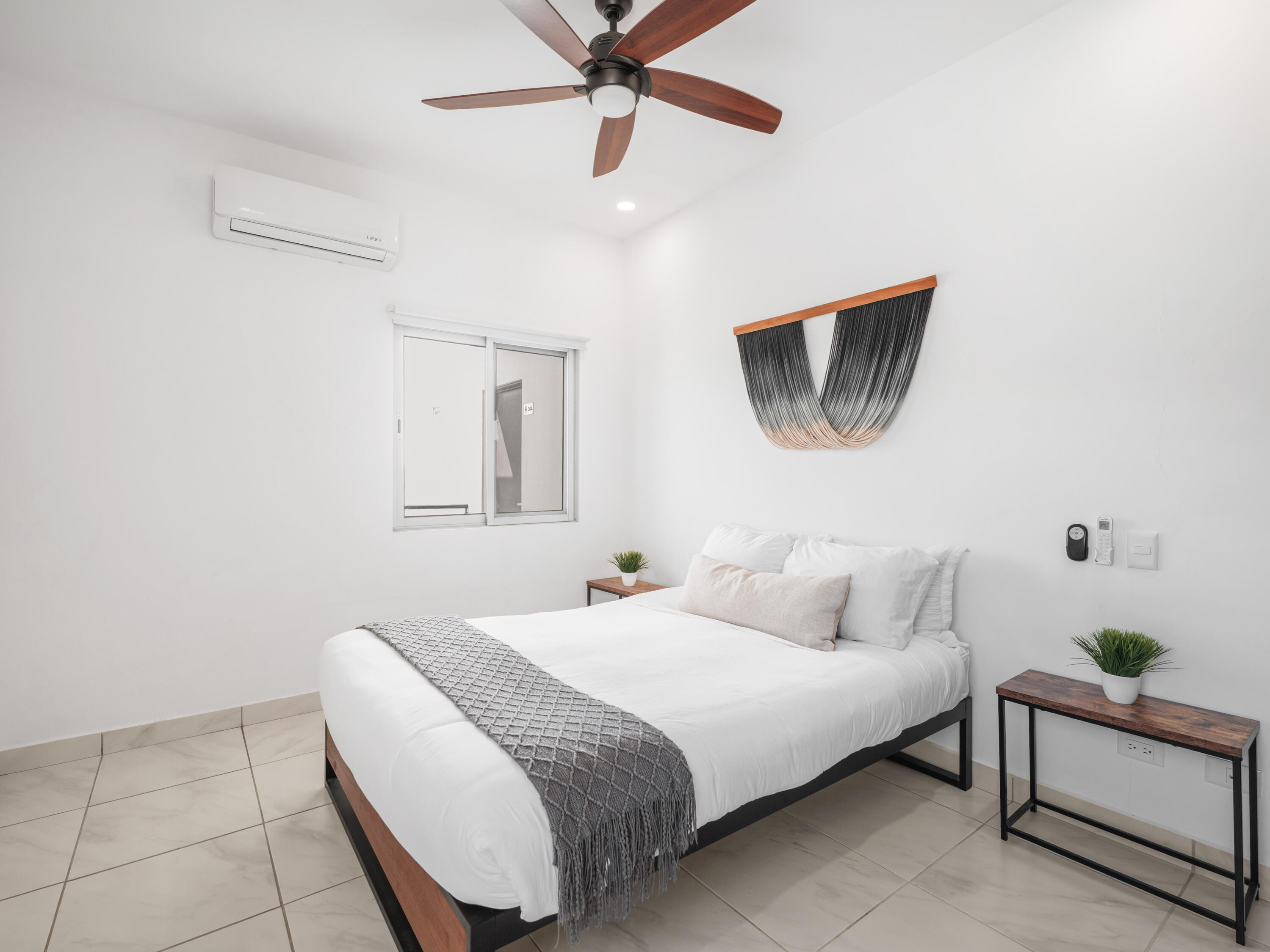 Luxotica 2 Penthouse