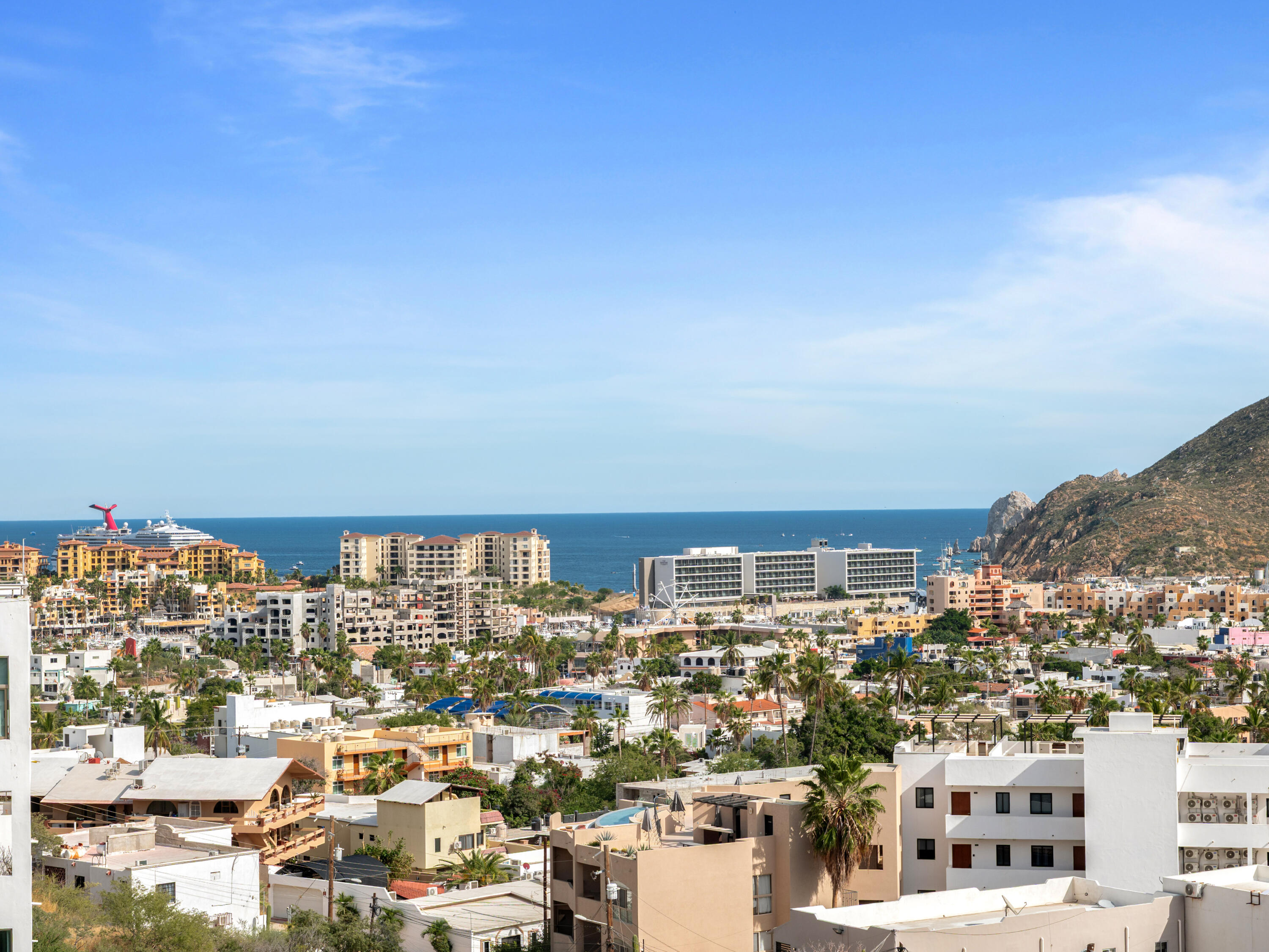 Luxotica 2 Penthouse