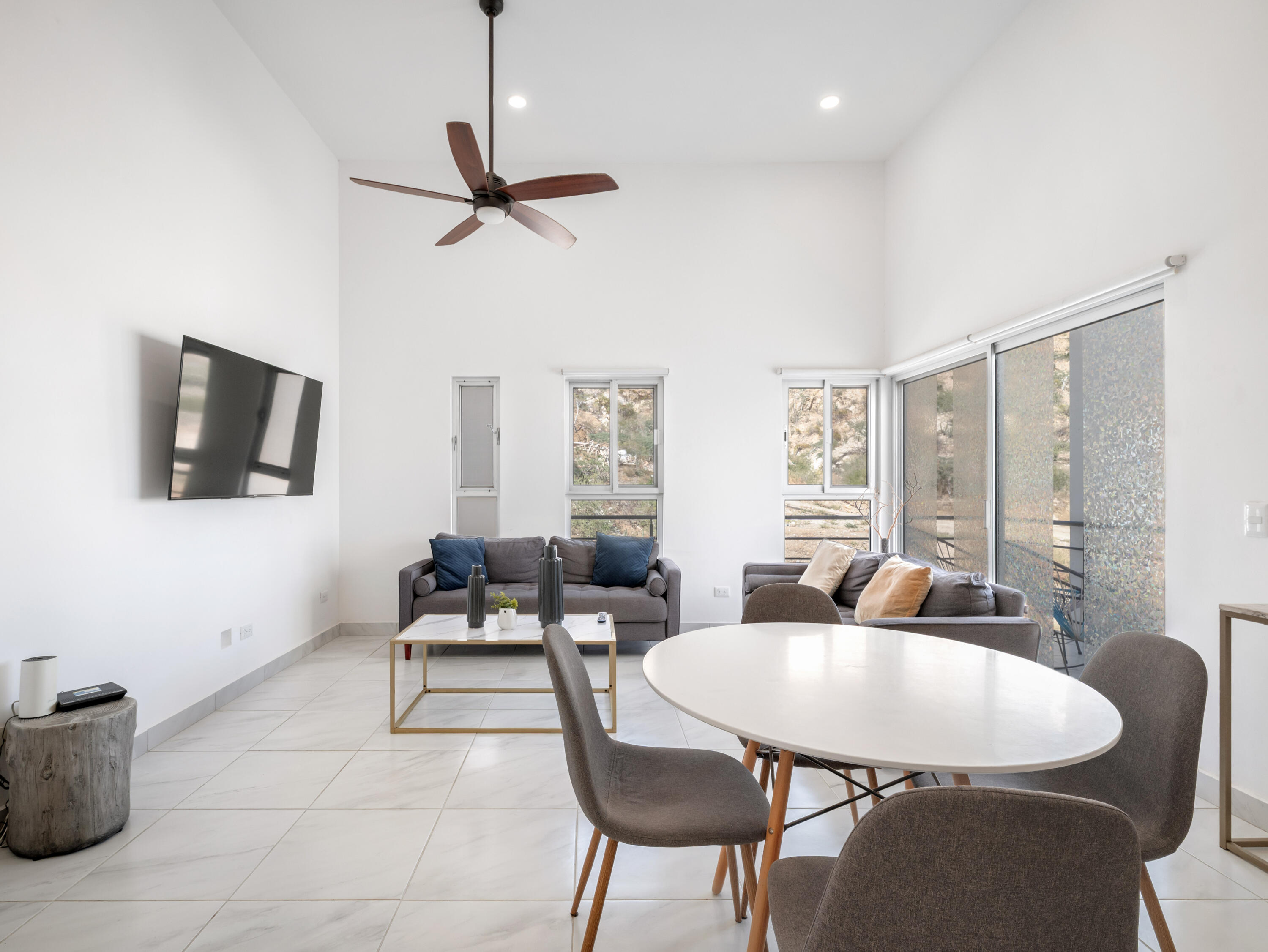 Luxotica 2 Penthouse