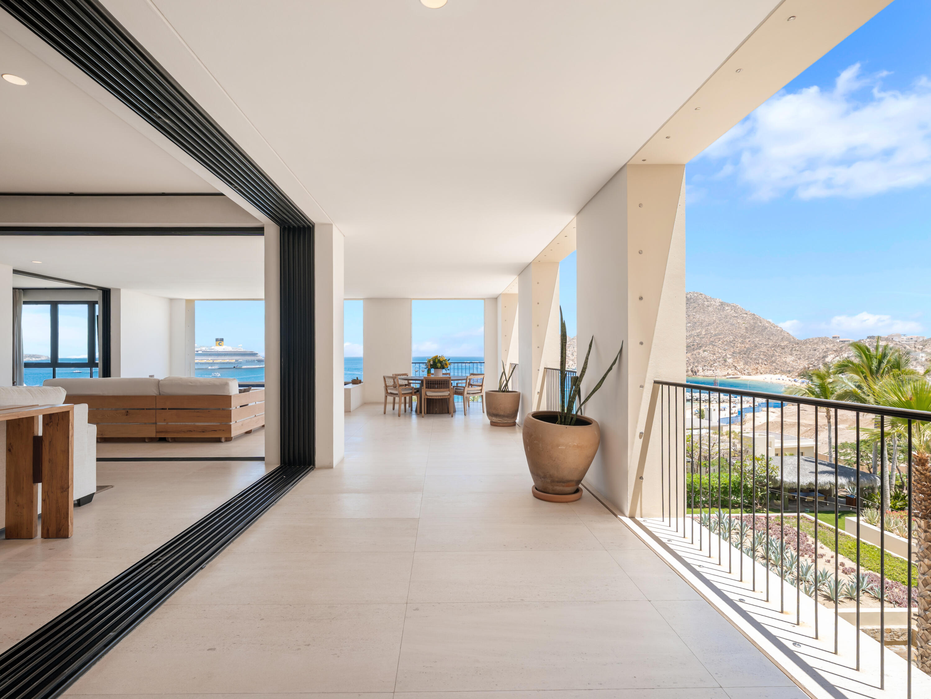 1 Homes Cabo