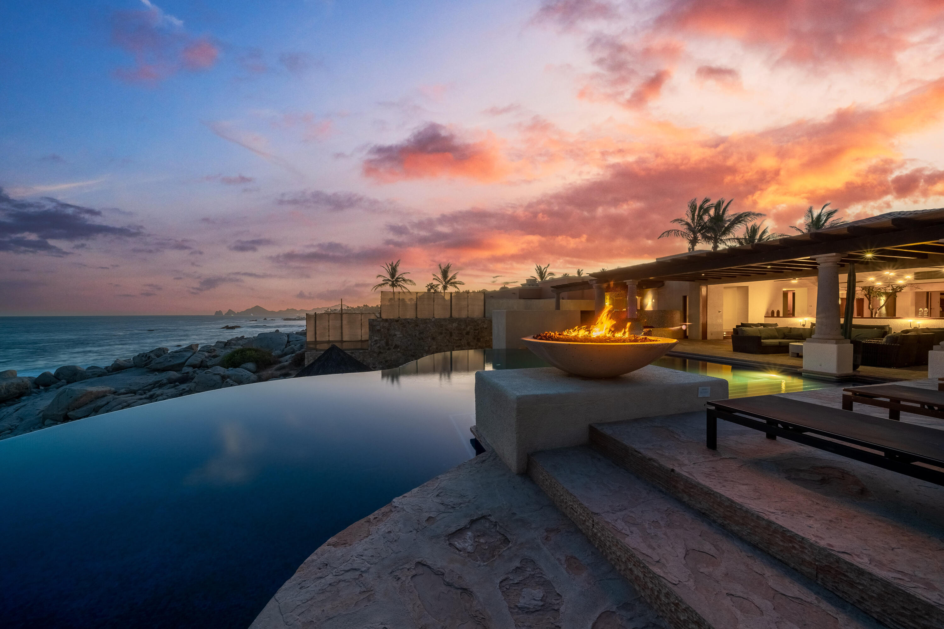 203 Casa Buenaventura, Casa Buenaventura