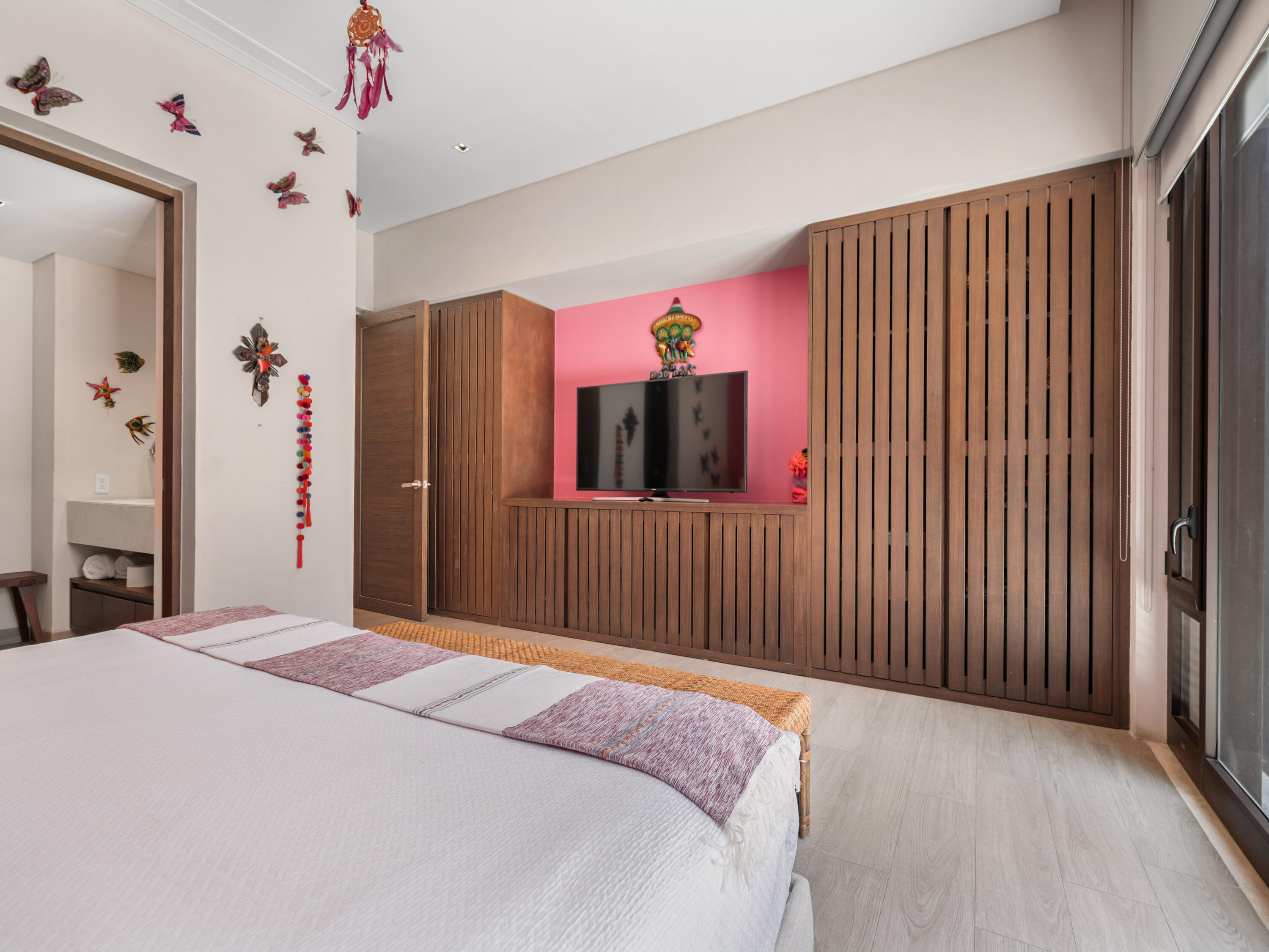 Condo, The Paraiso Residences