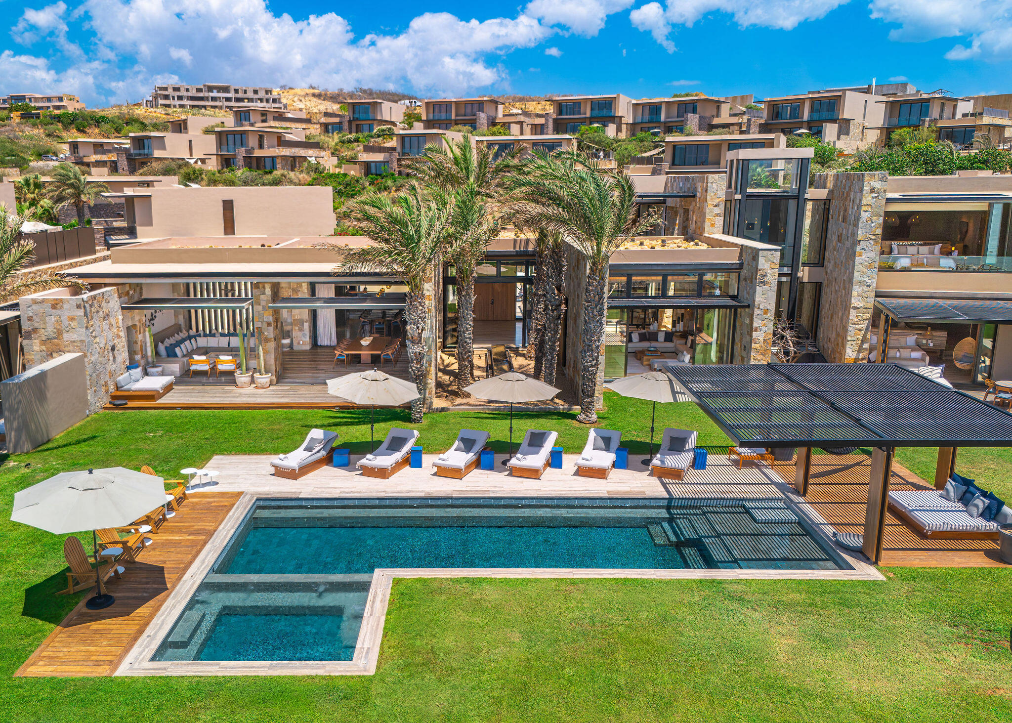 Ritz Carlton Grand Reserve