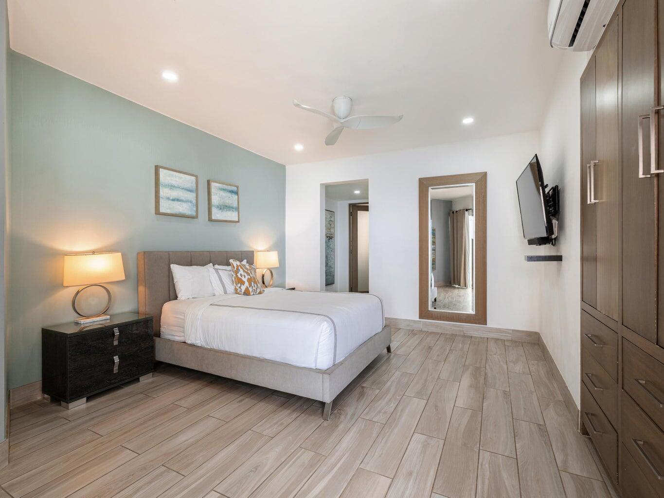 Manzana 26 Callejon de Los Nin, Villa Lands End