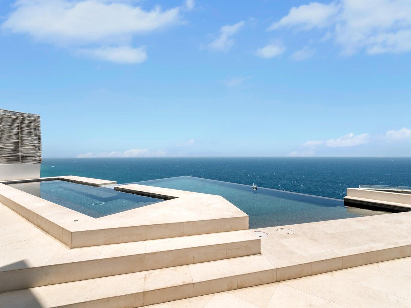 Manzana 26 Callejon de Los Nin, Villa Lands End