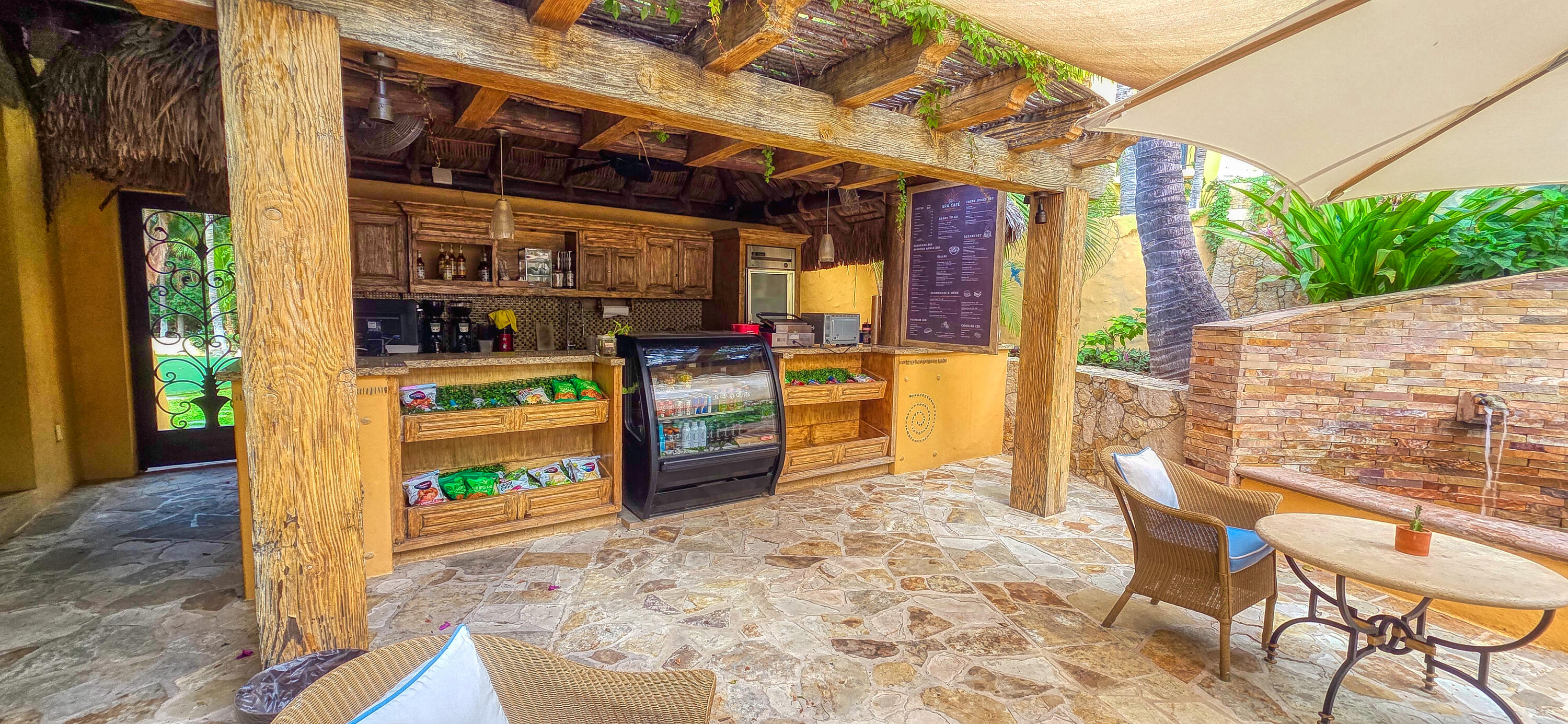 Hacienda Beach Club Residence