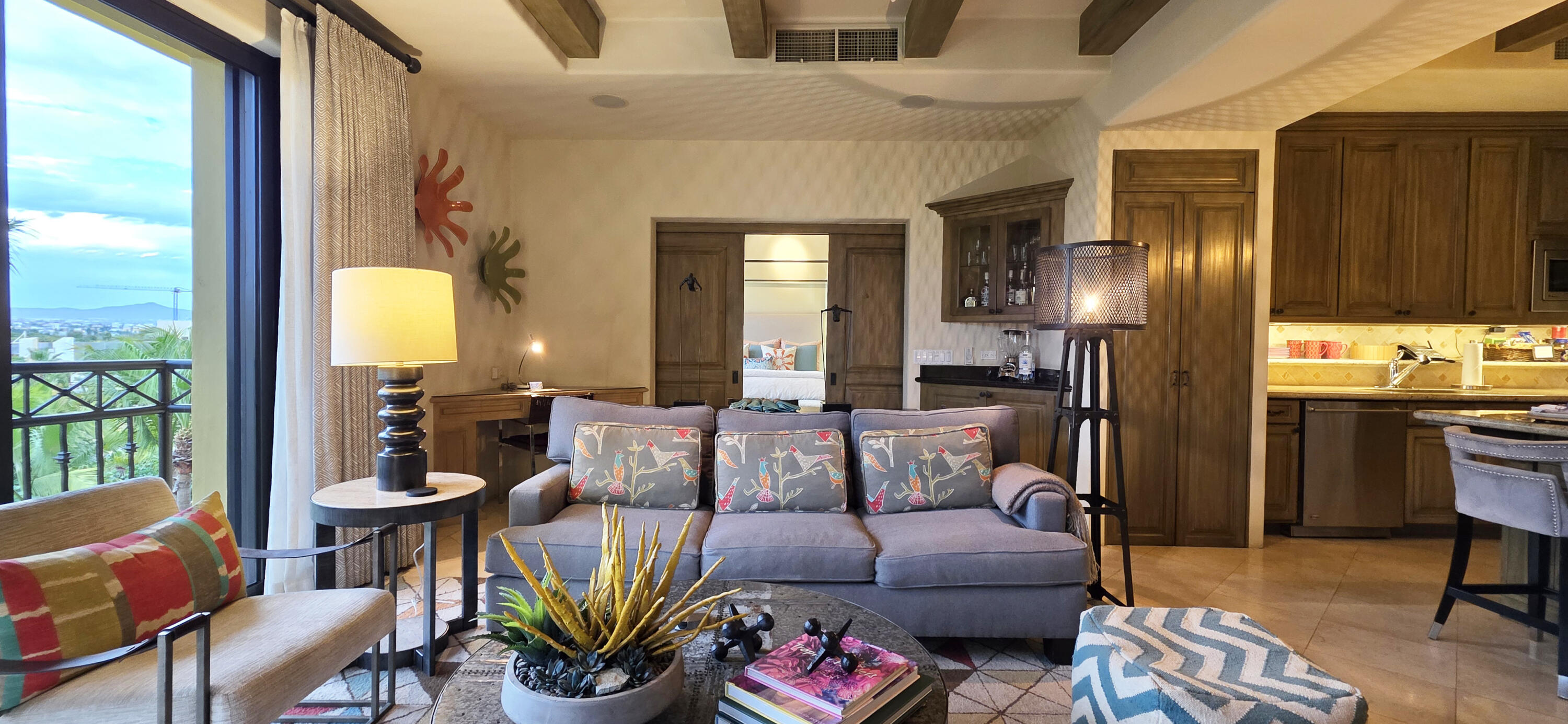 Hacienda Beach Club Residence