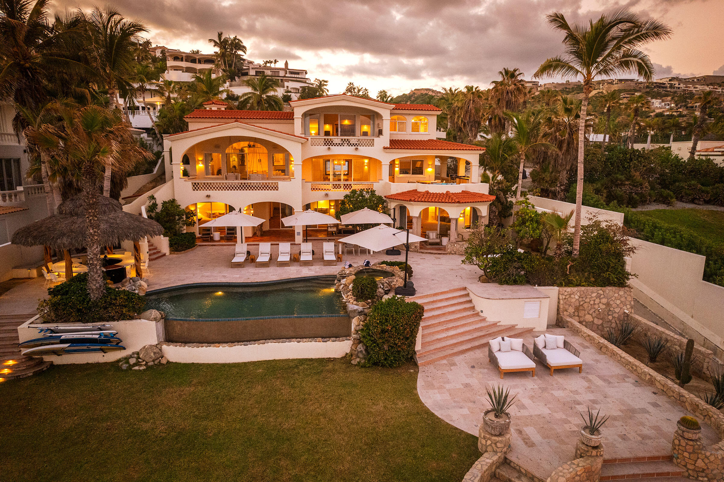 Casa Edwards Too