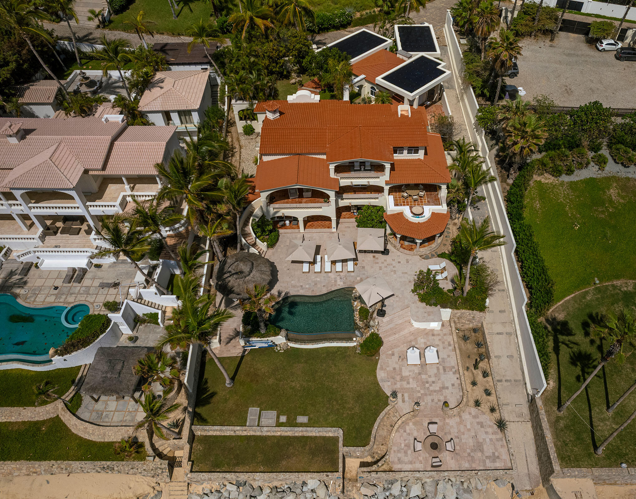 Casa Edwards Too