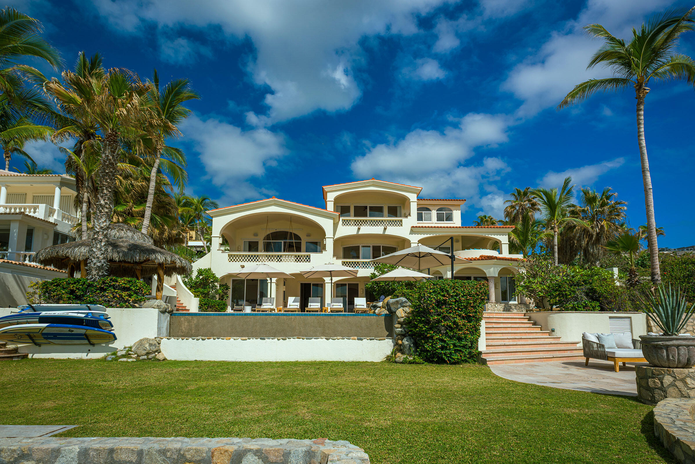 Casa Edwards Too