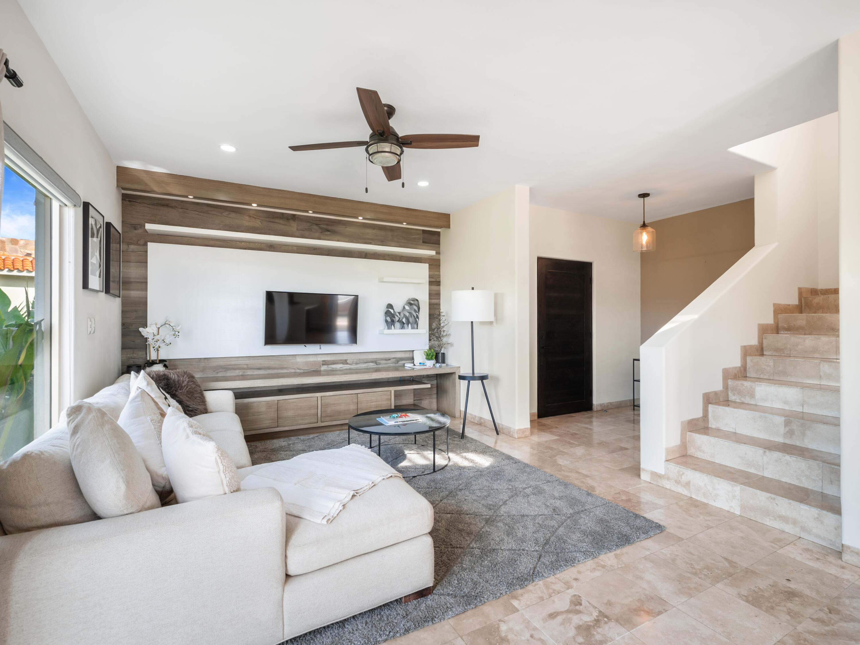 32 Los Pelícanos, Ventanas 1