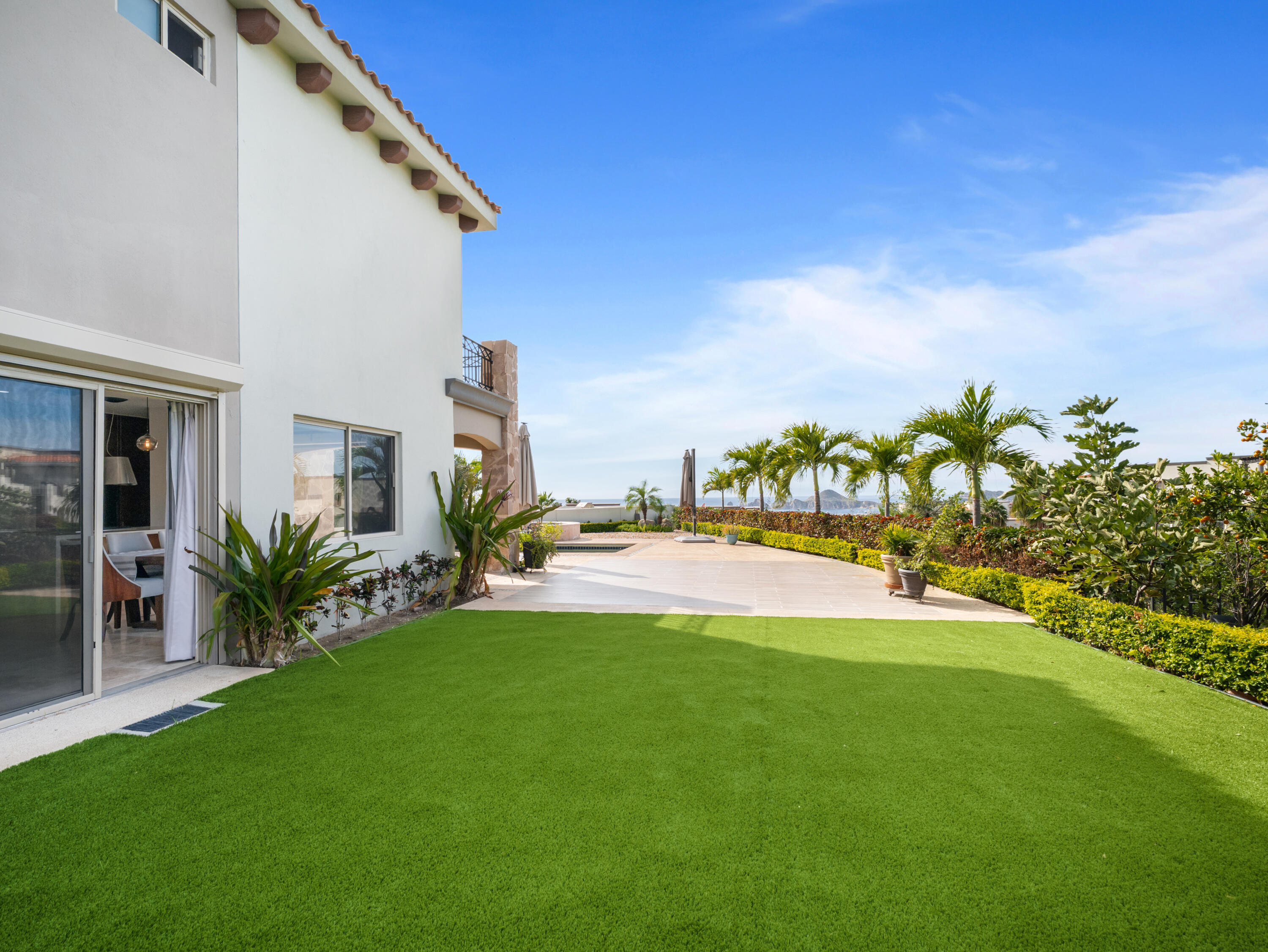 32 Los Pelícanos, Ventanas 1