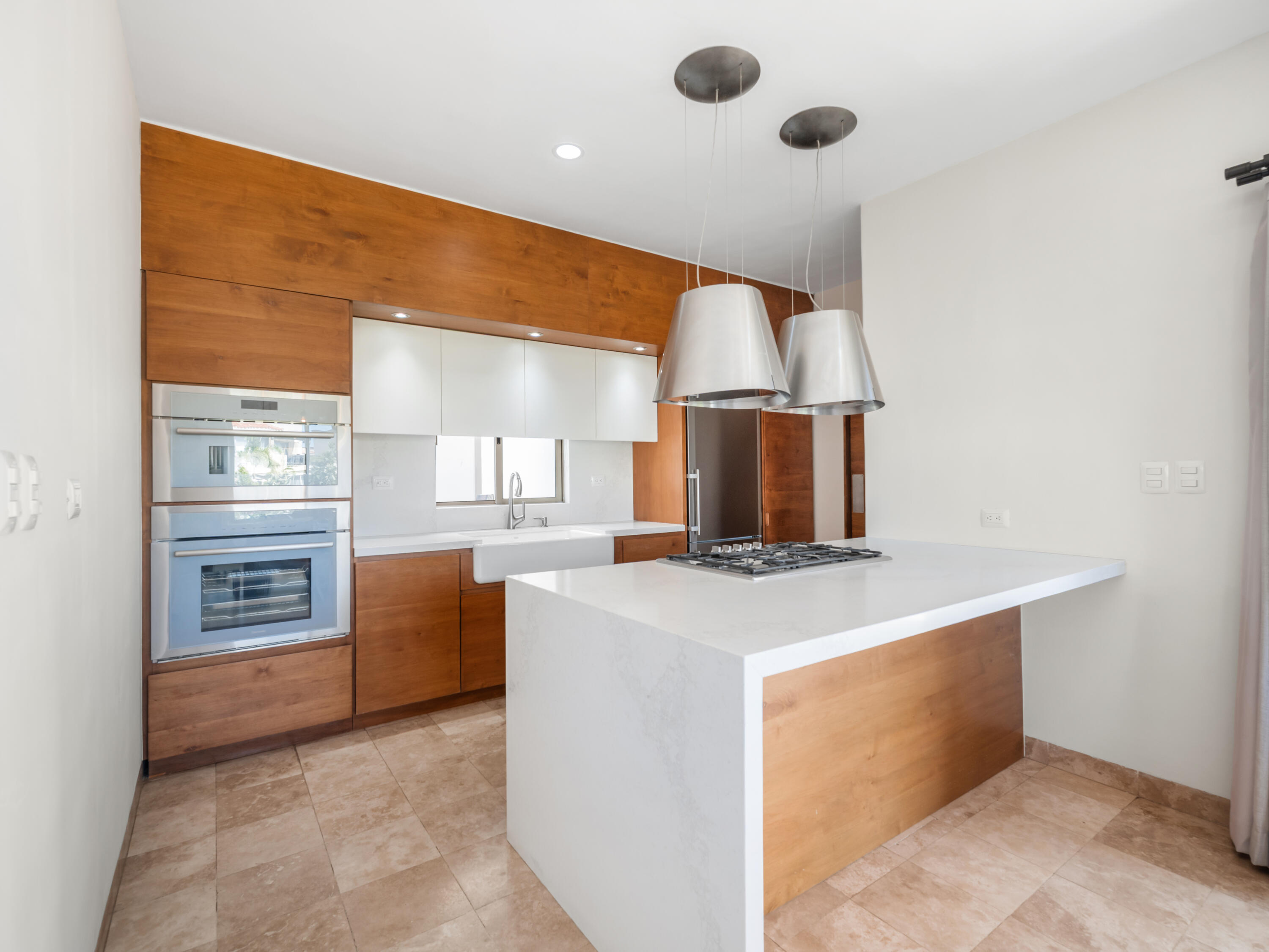 32 Los Pelícanos, Ventanas 1