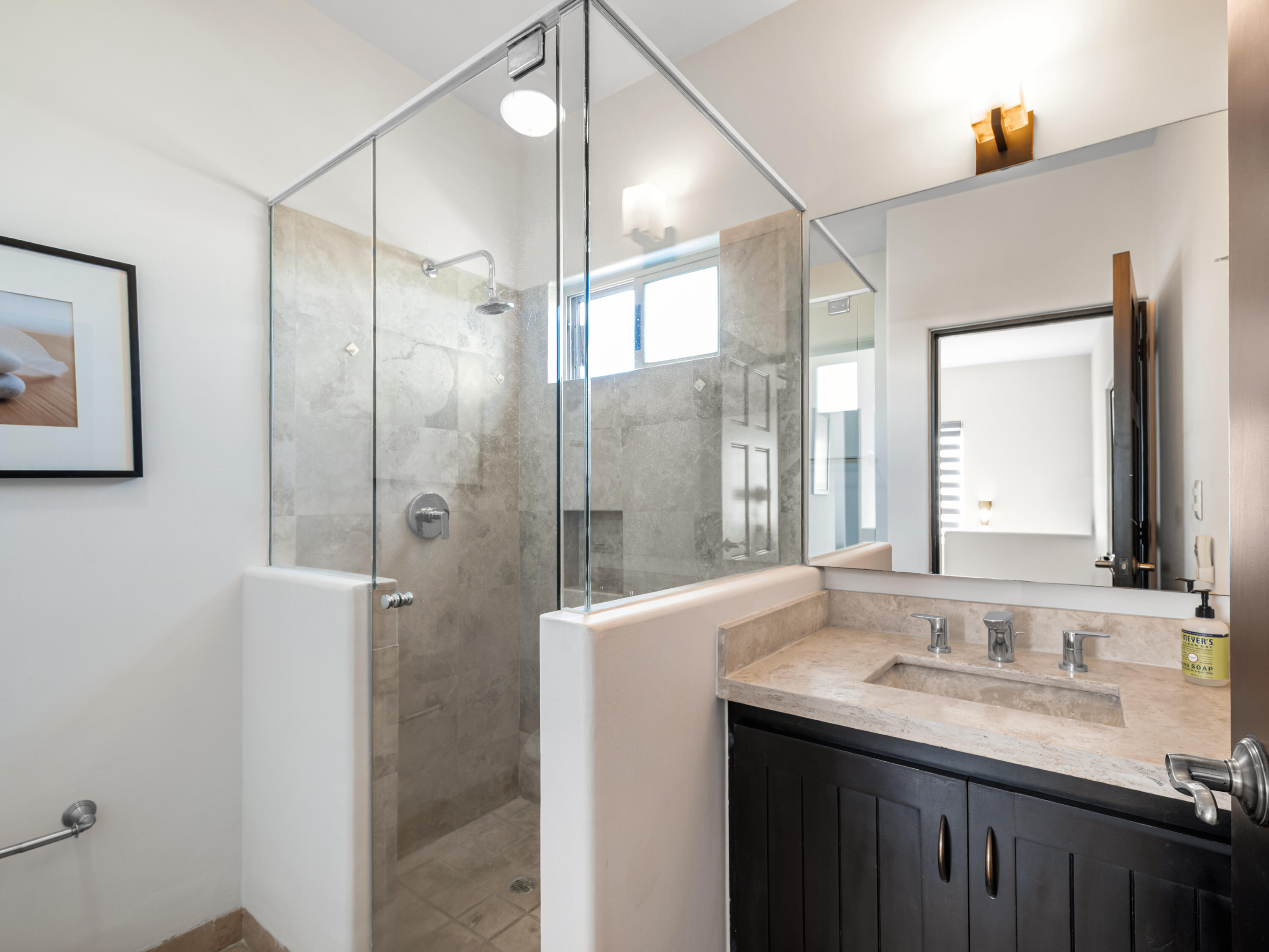 32 Los Pelícanos, Ventanas 1