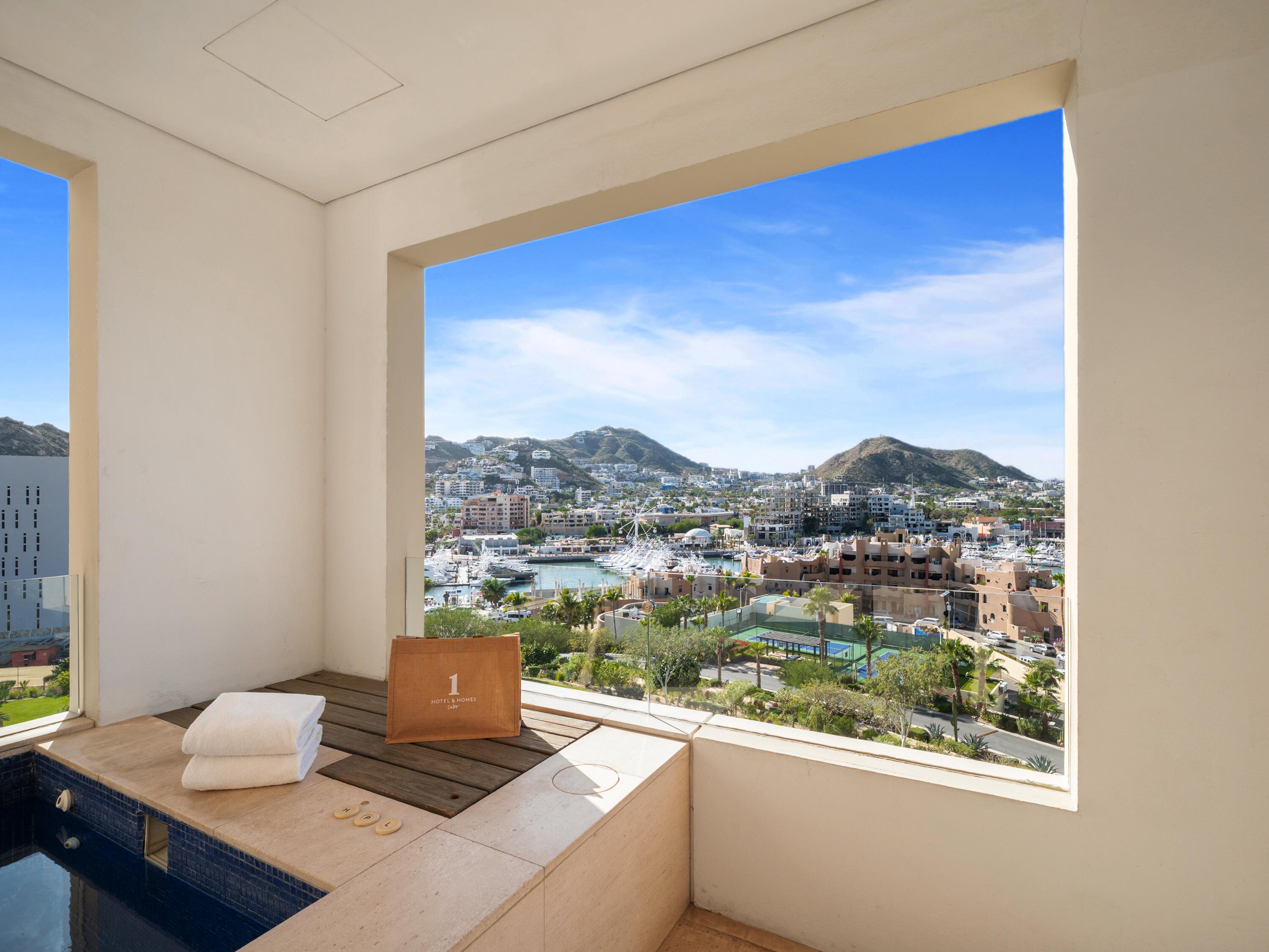 1 Homes Cabo, Hacienda Beach Club Phase 2