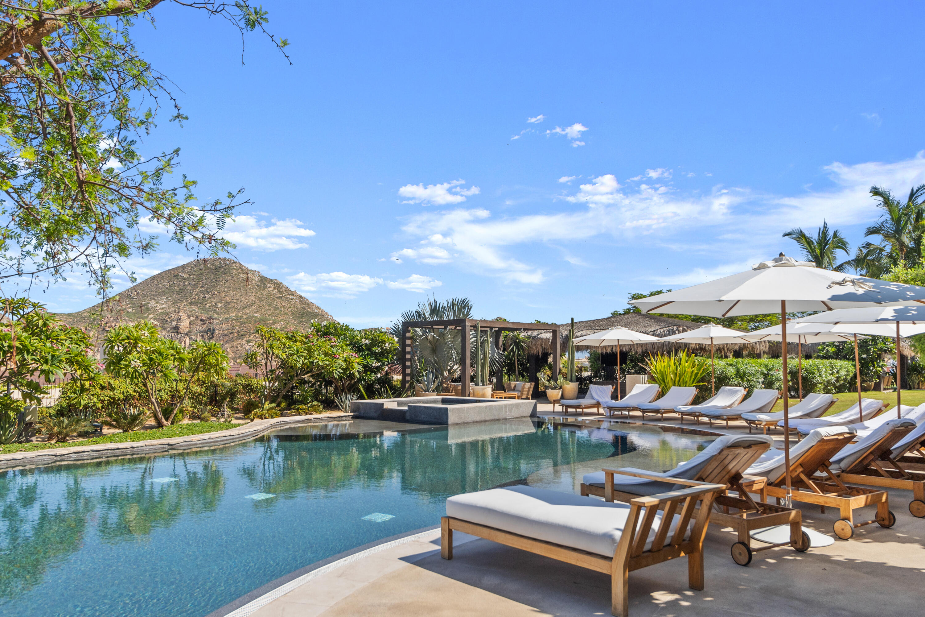 1 Homes Cabo, Hacienda Beach Club Phase 2