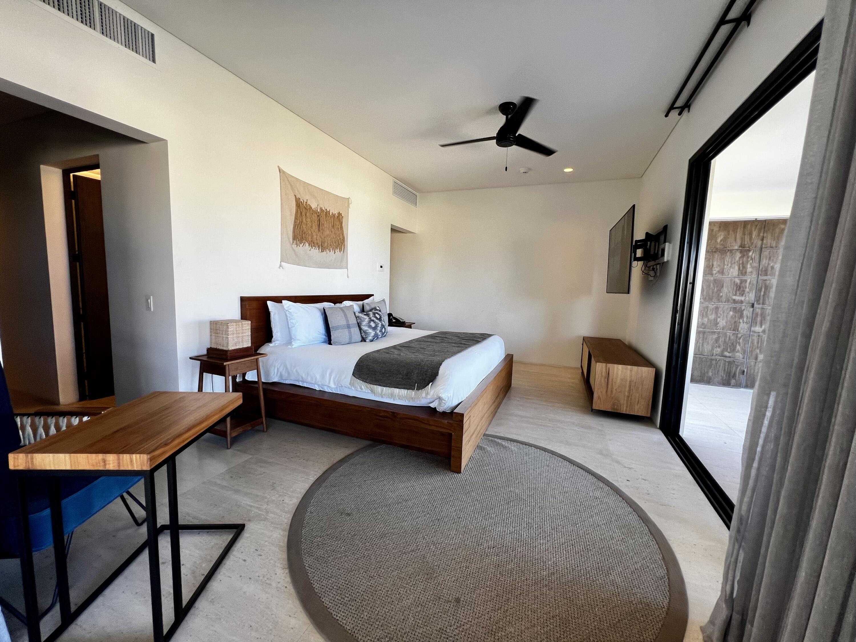 1Homes - Hacienda Beach Club