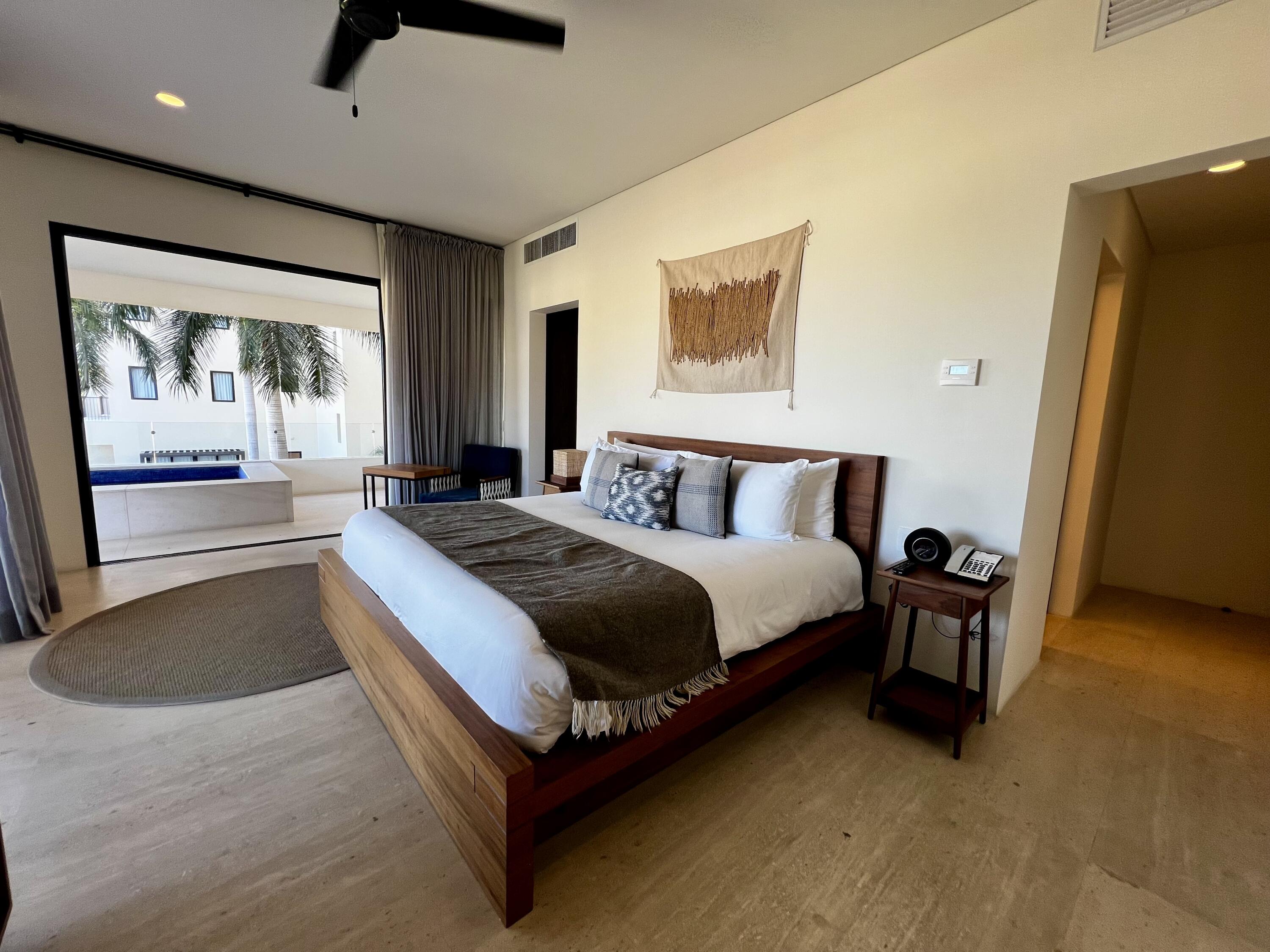 1Homes - Hacienda Beach Club